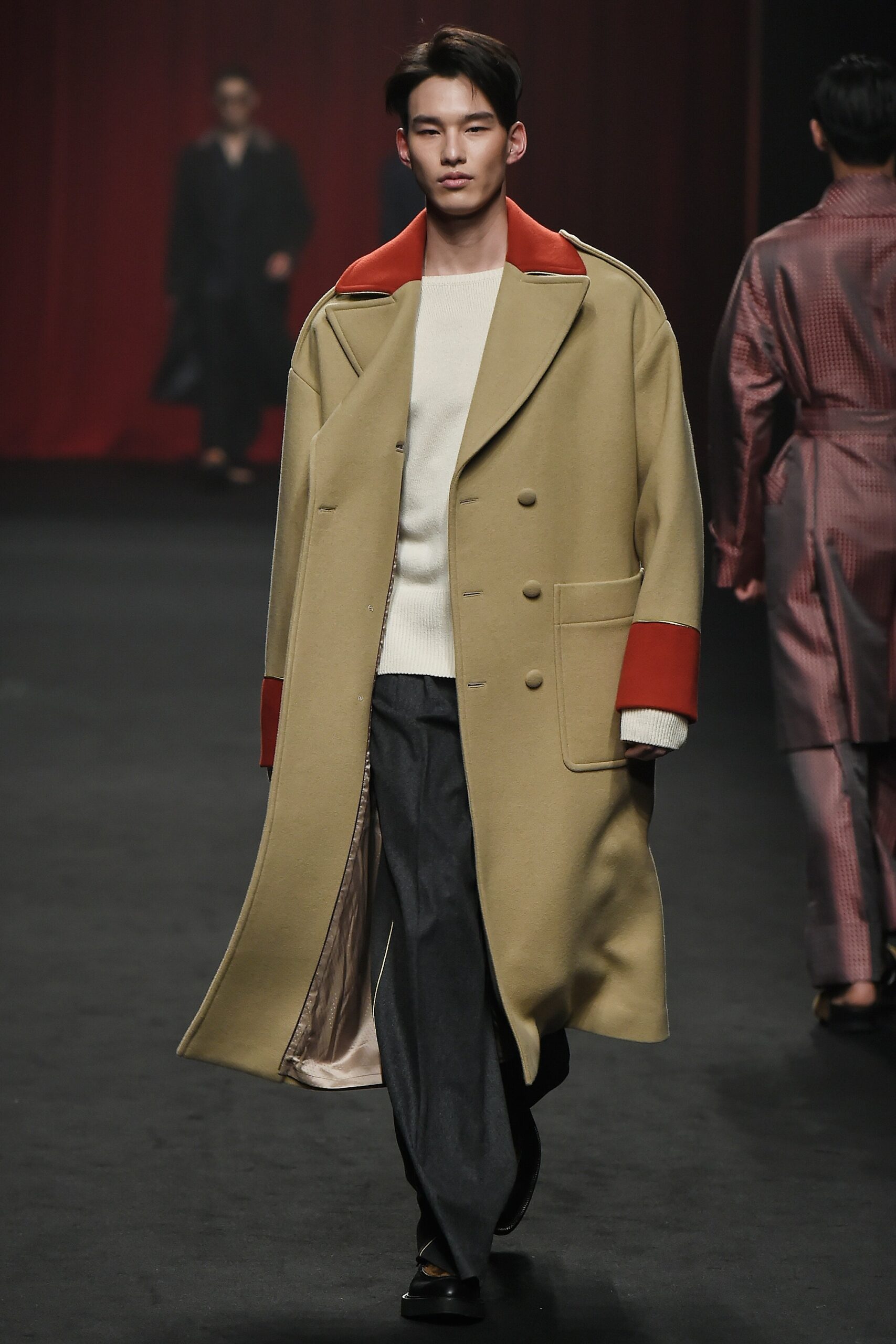 Ordinary People Seoul F/W 16 Look 16