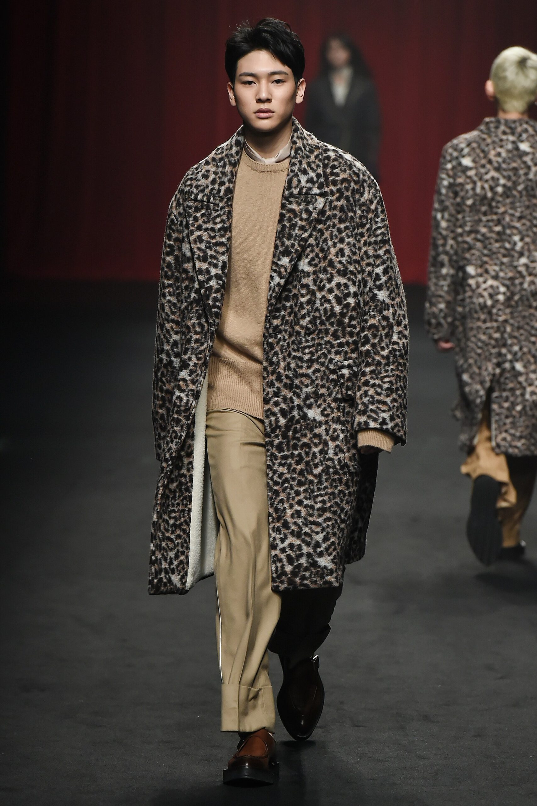 Ordinary People Seoul F/W 16 Look 24