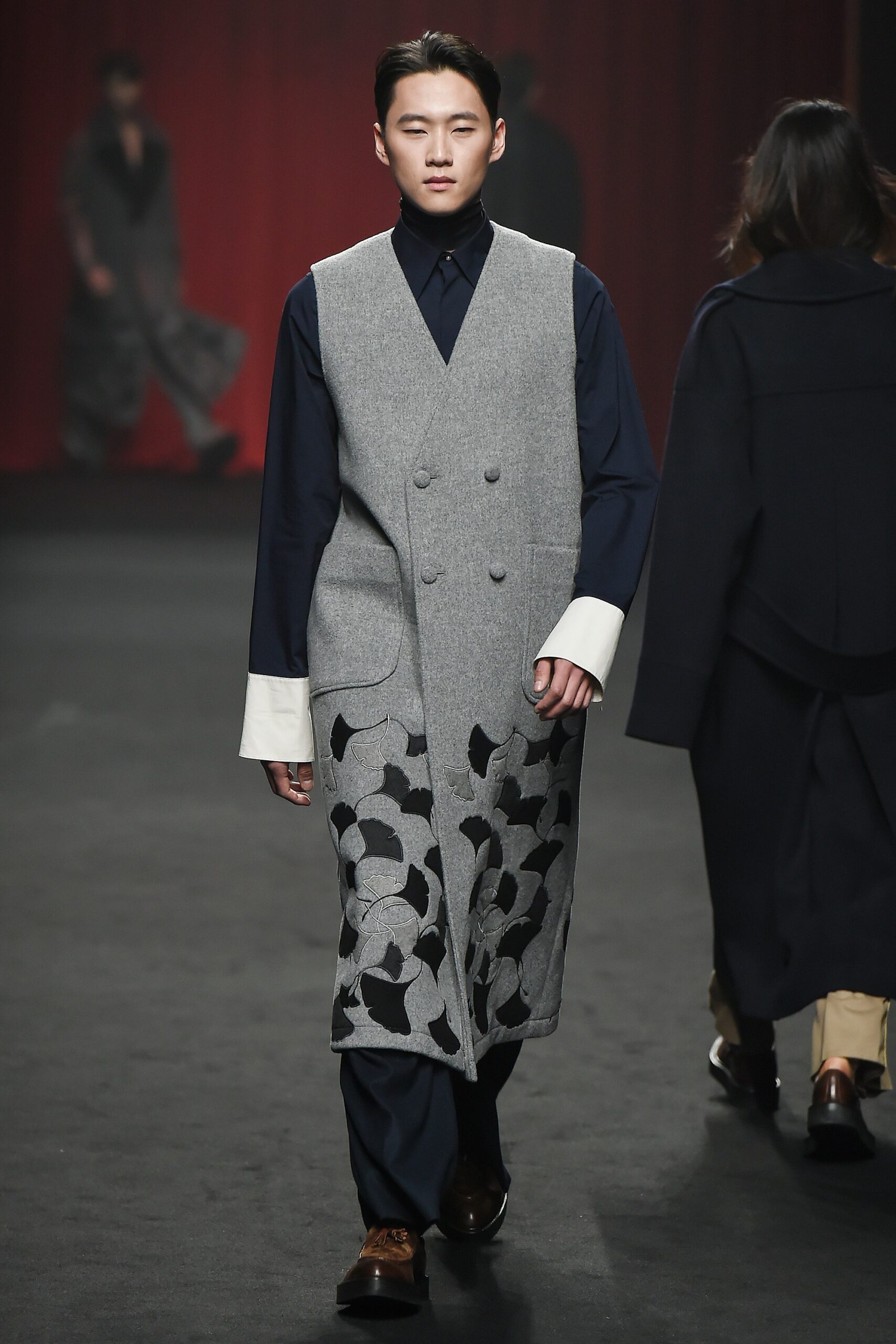 Ordinary People Seoul F/W 16 Look 35