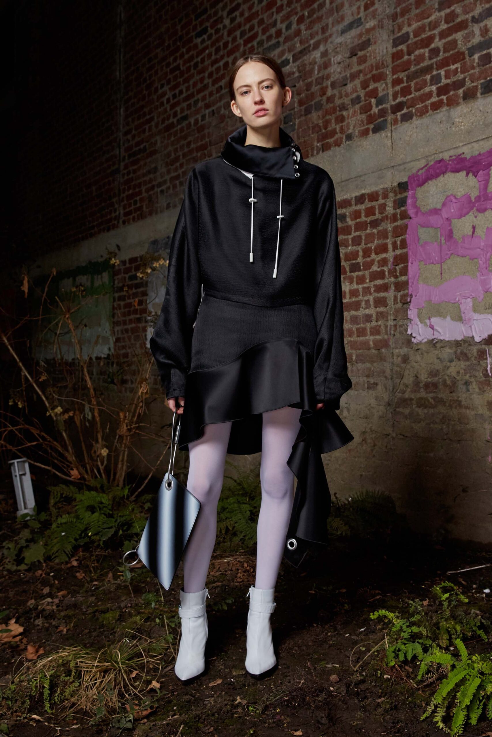 Off-White F/W 17 Look 17