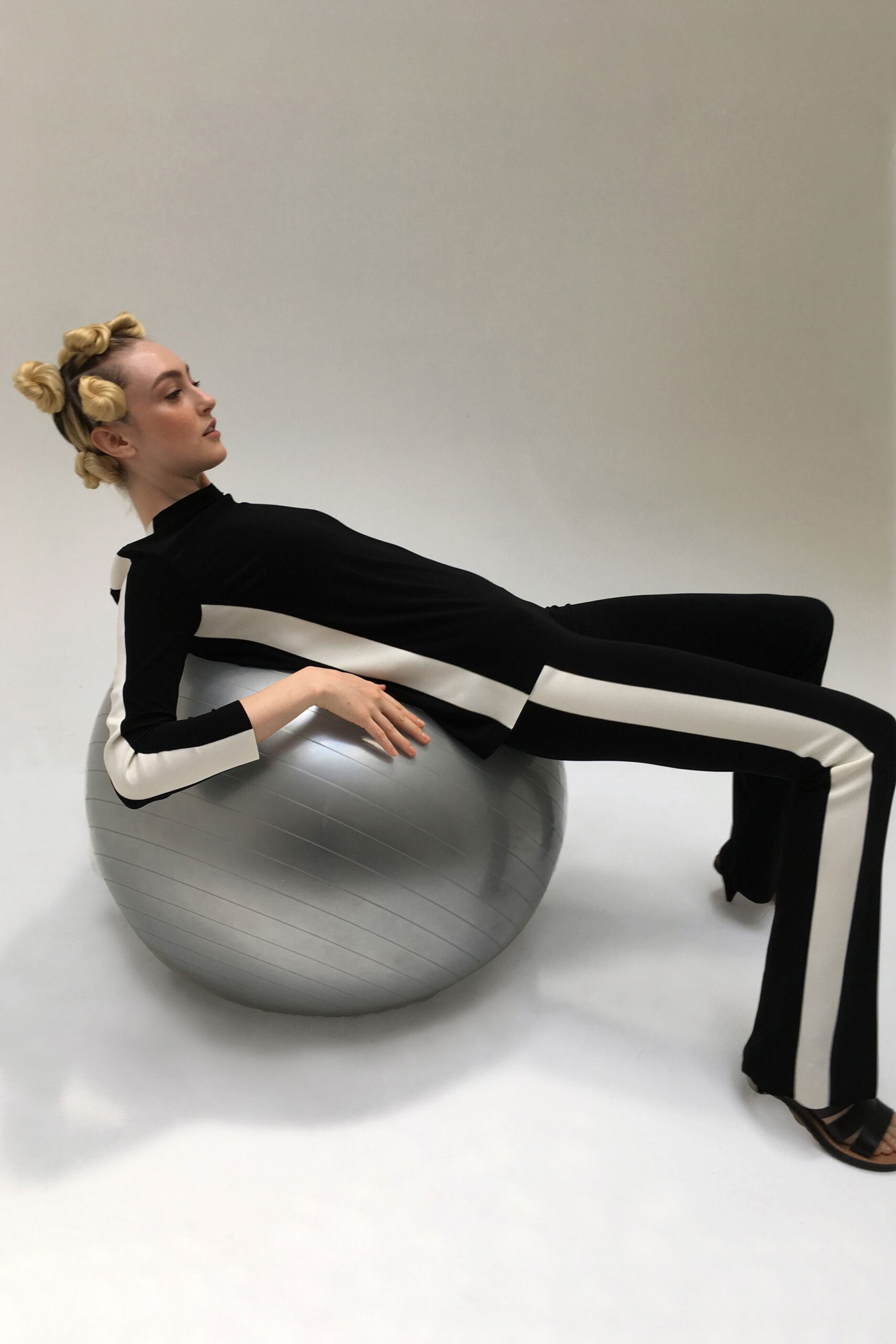 Norma Kamali Resort 18 Look 18