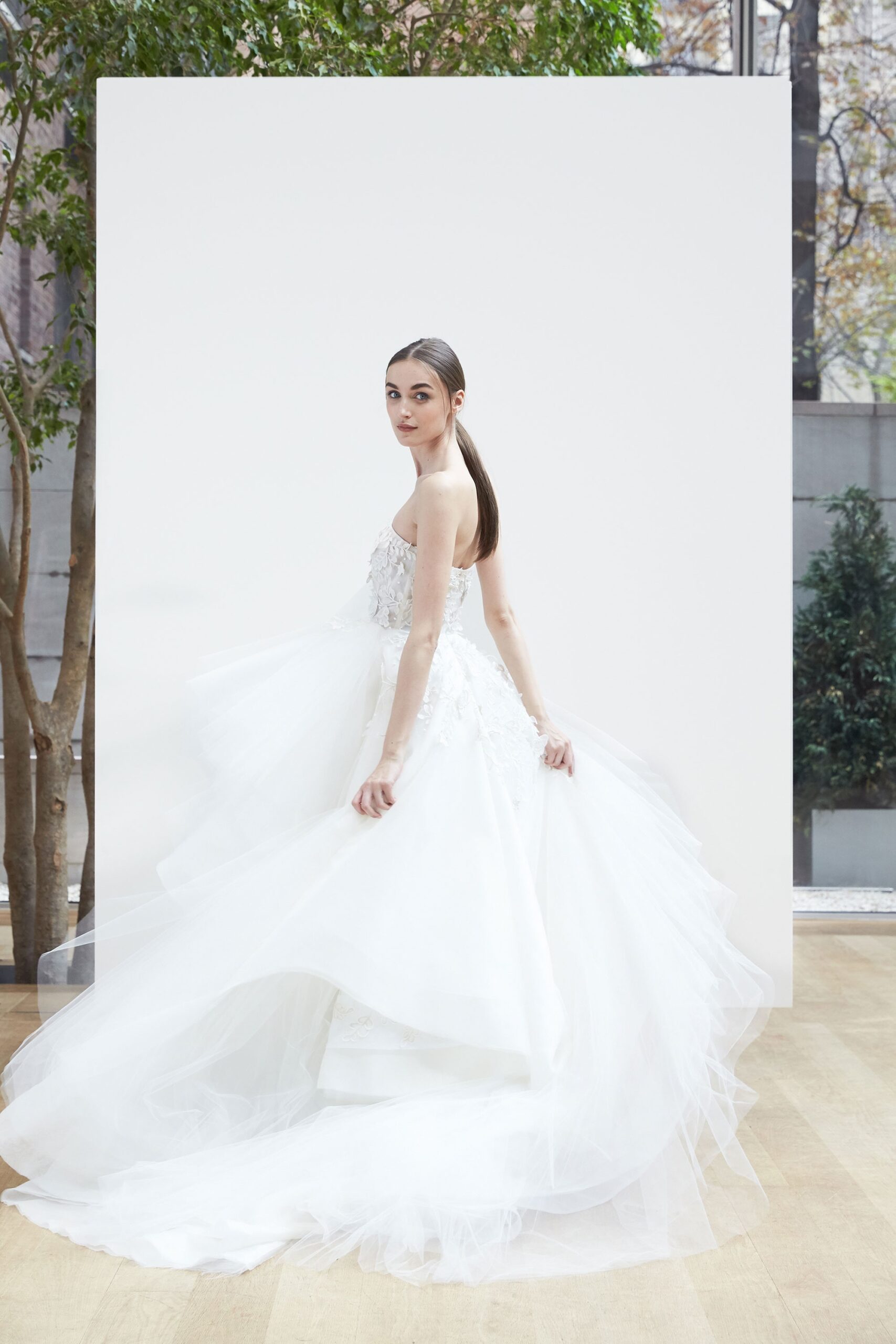 Oscar de la Renta S/S 18 Bridal Look 18