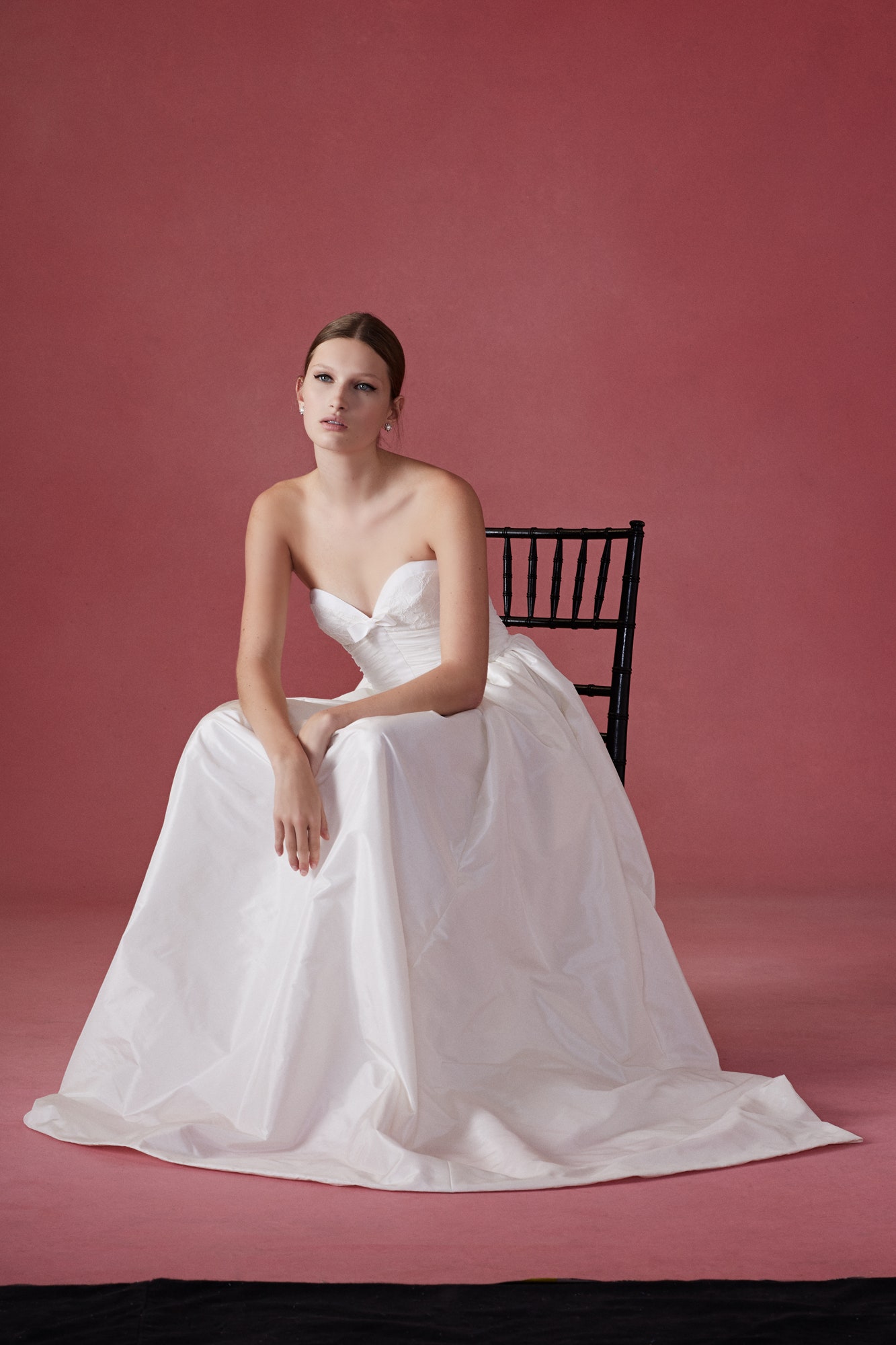 Oscar de la Renta F/W 16 Bridal Look 19