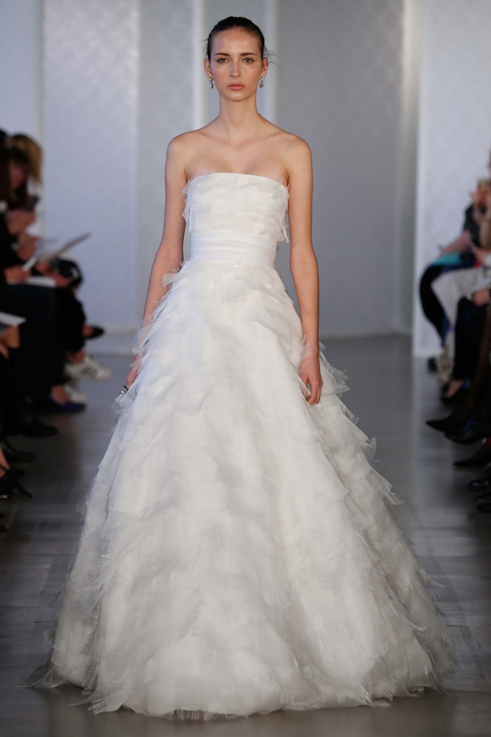 Oscar de la Renta S/S 17 Bridal Look 20