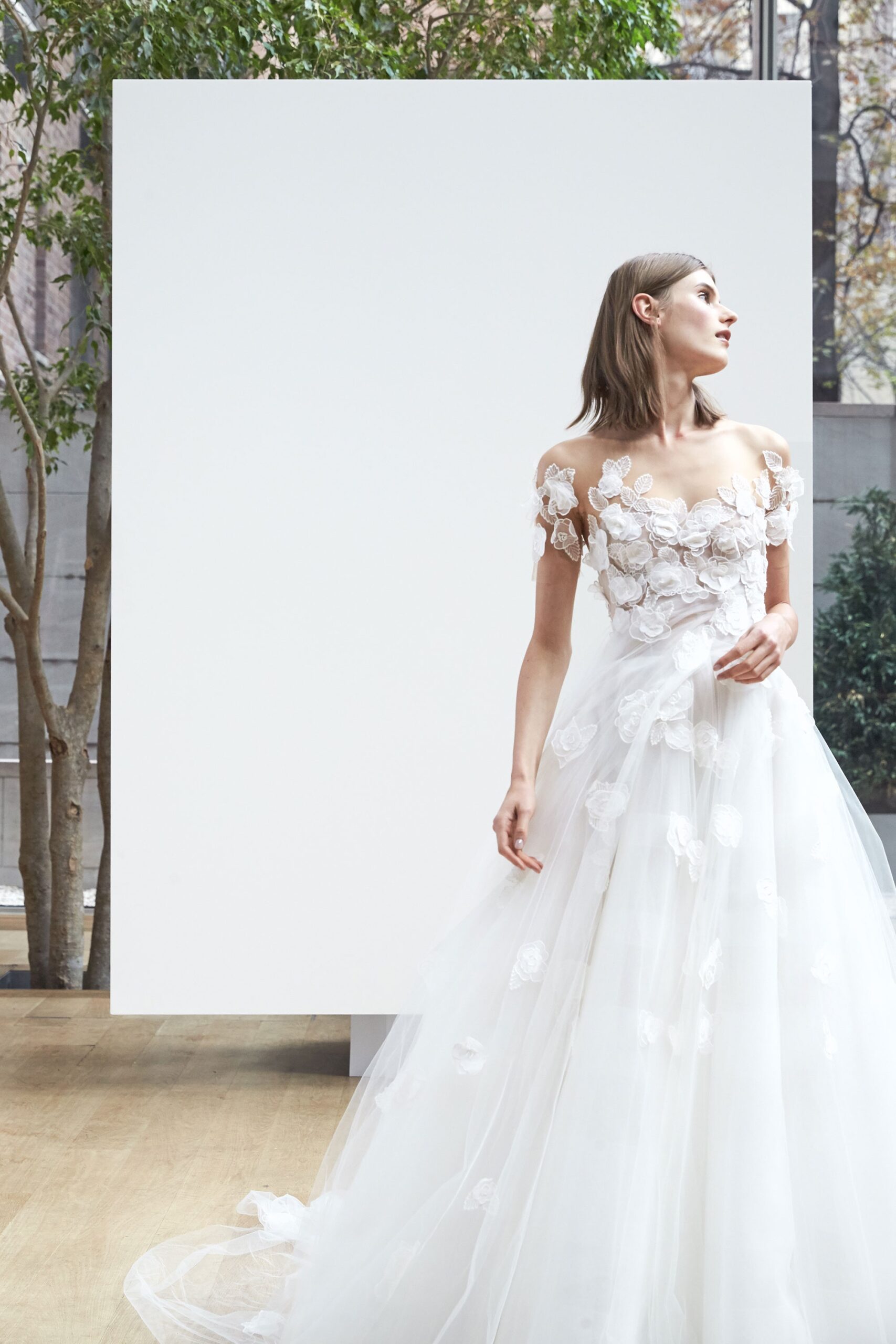 Oscar de la Renta S/S 18 Bridal Look 21