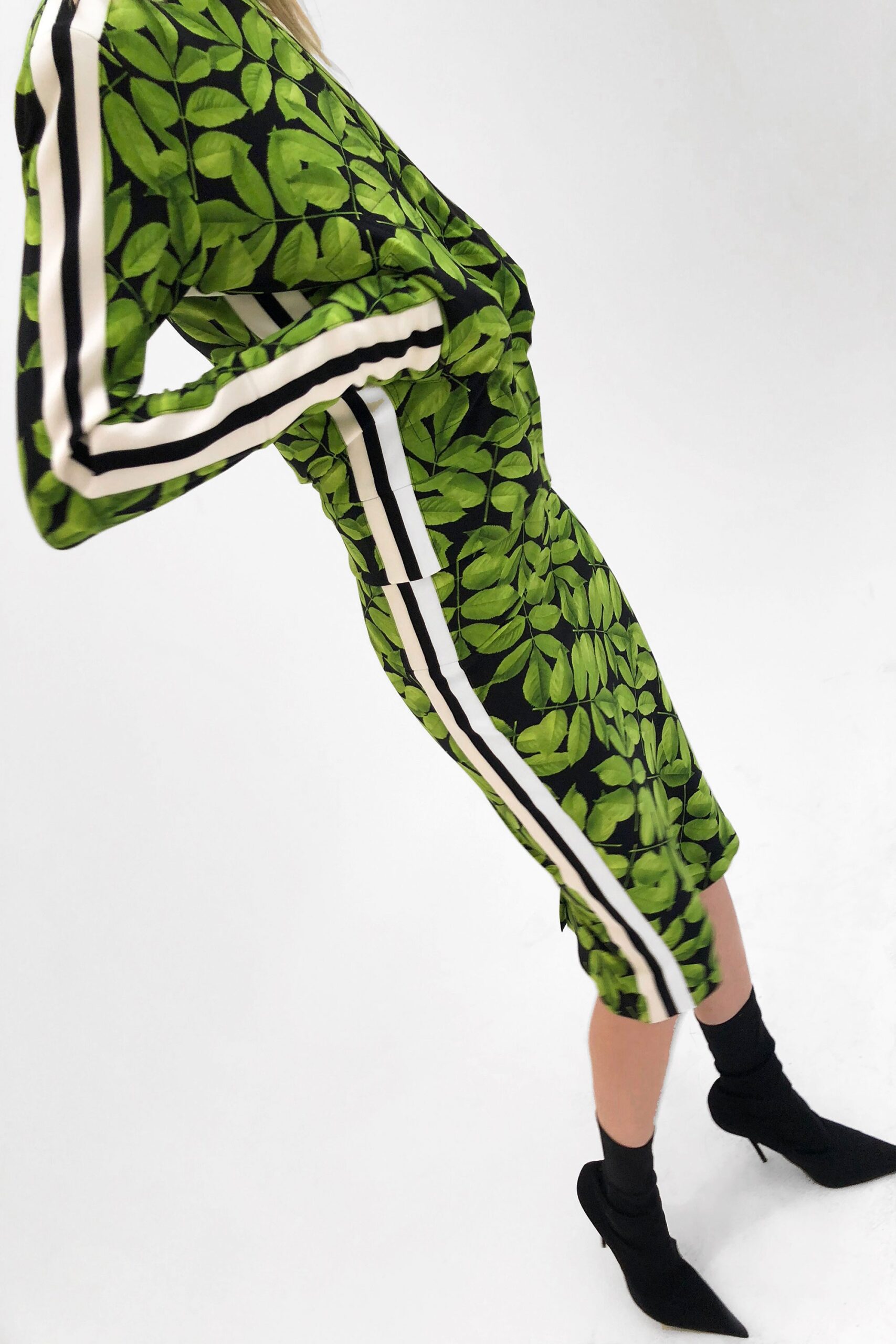 Norma Kamali F/W 18 Look 27