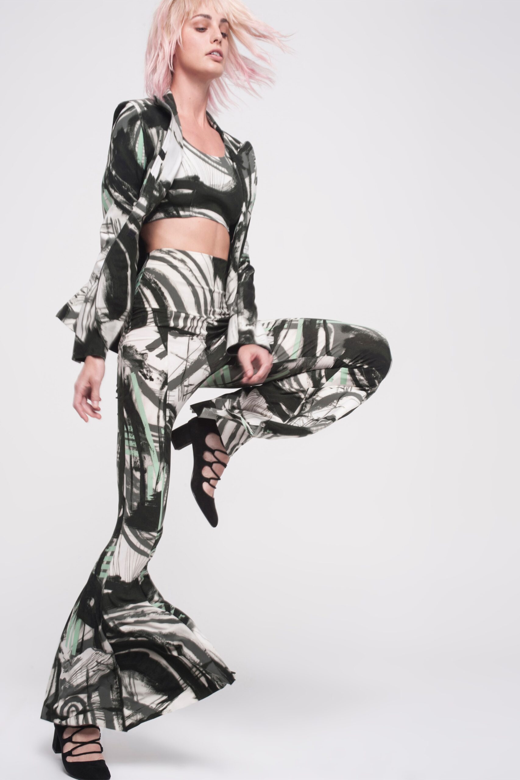 Norma Kamali F/W 16 Look 28