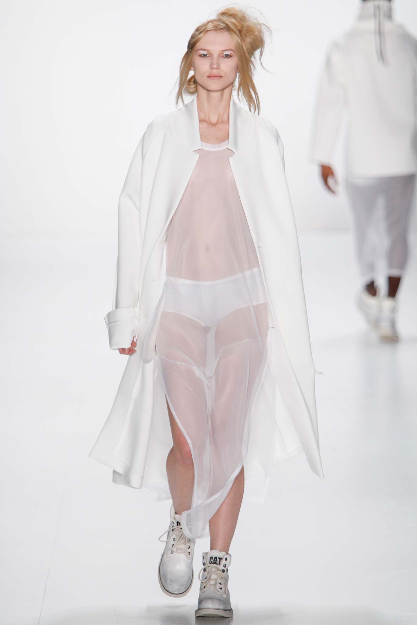 Odeur Berlin F/W 15 Look 2