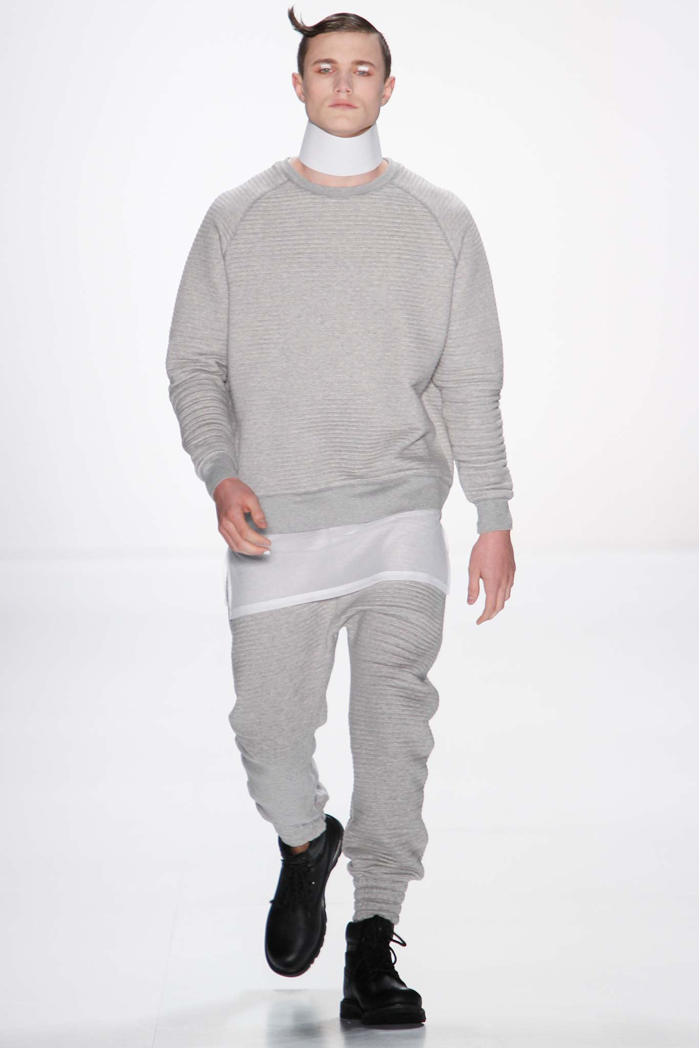 Odeur Berlin F/W 15 Look 6