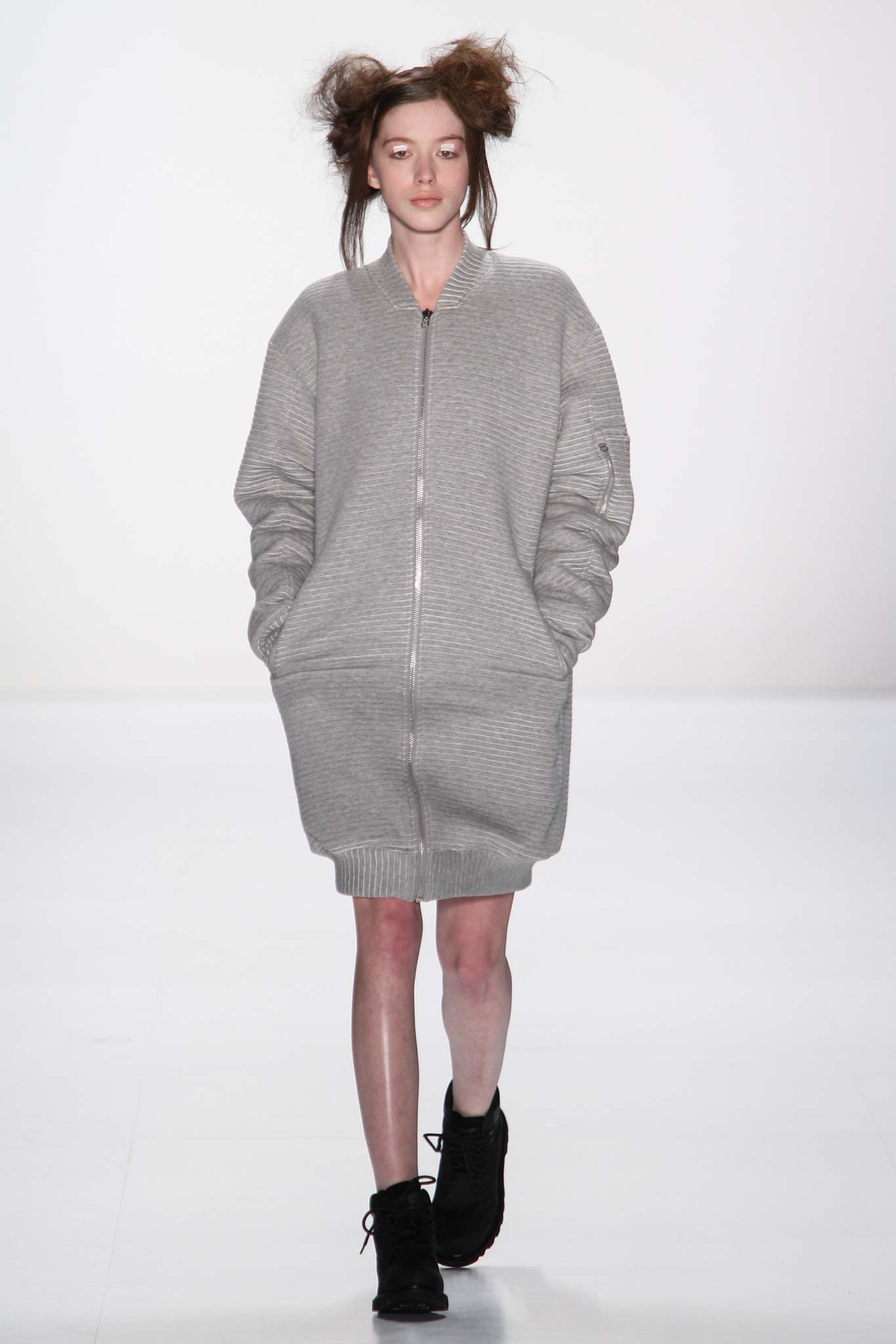 Odeur Berlin F/W 15 Look 11