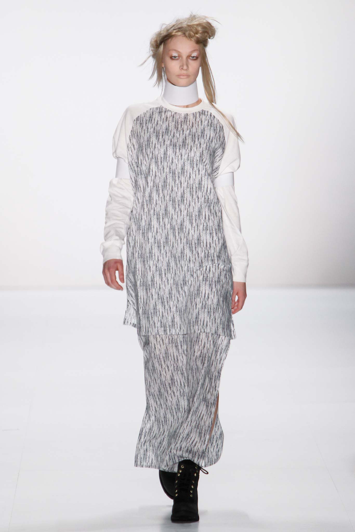 Odeur Berlin F/W 15 Look 14