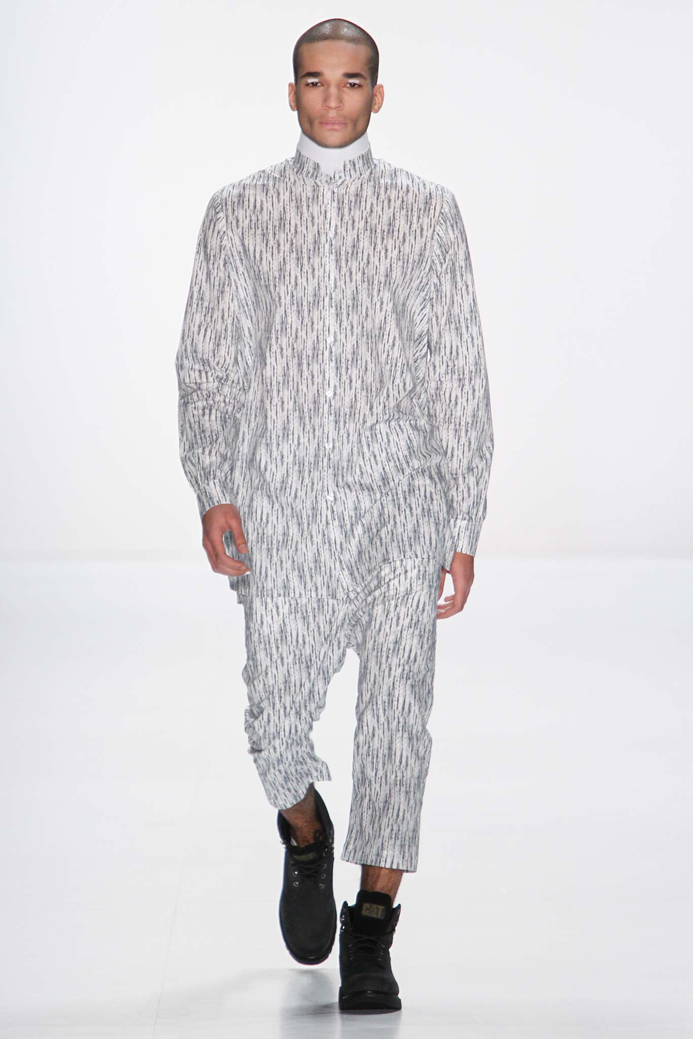 Odeur Berlin F/W 15 Look 17