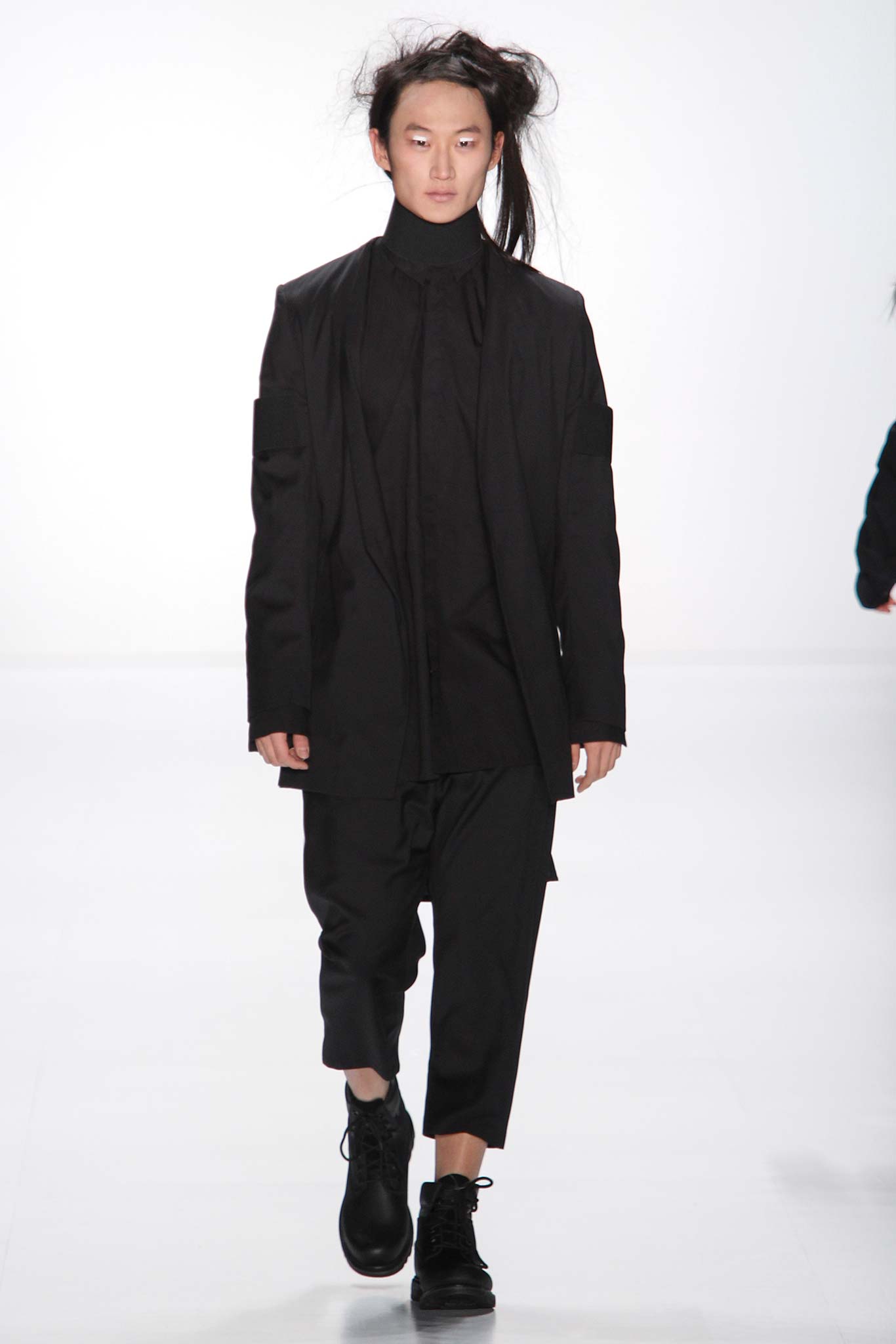Odeur Berlin F/W 15 Look 23