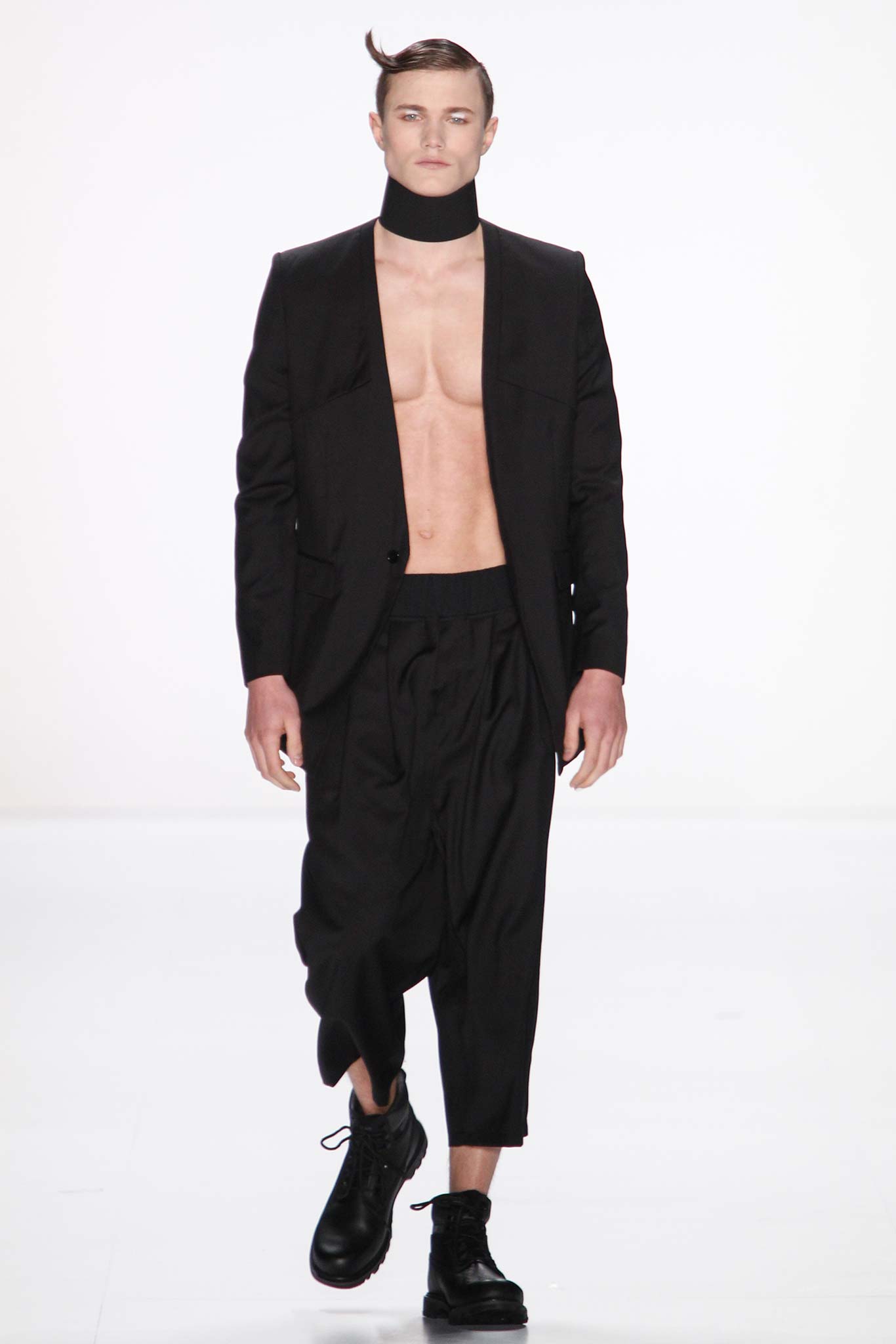 Odeur Berlin F/W 15 Look 25