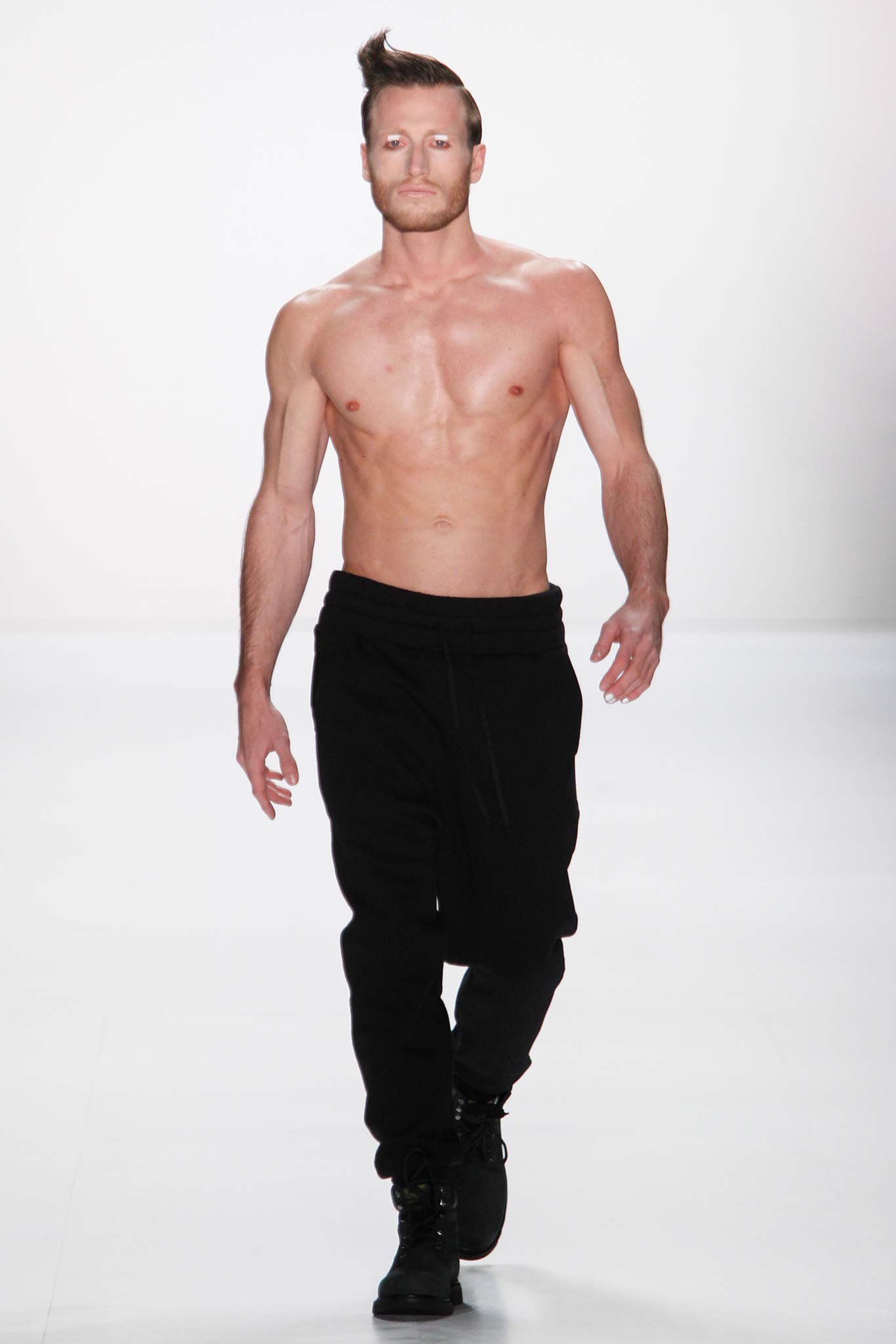 Odeur Berlin F/W 15 Look 30