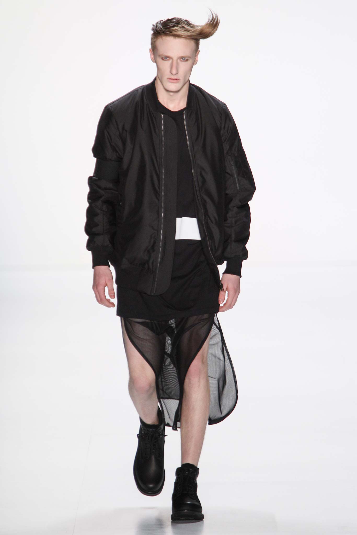 Odeur Berlin F/W 15 Look 35