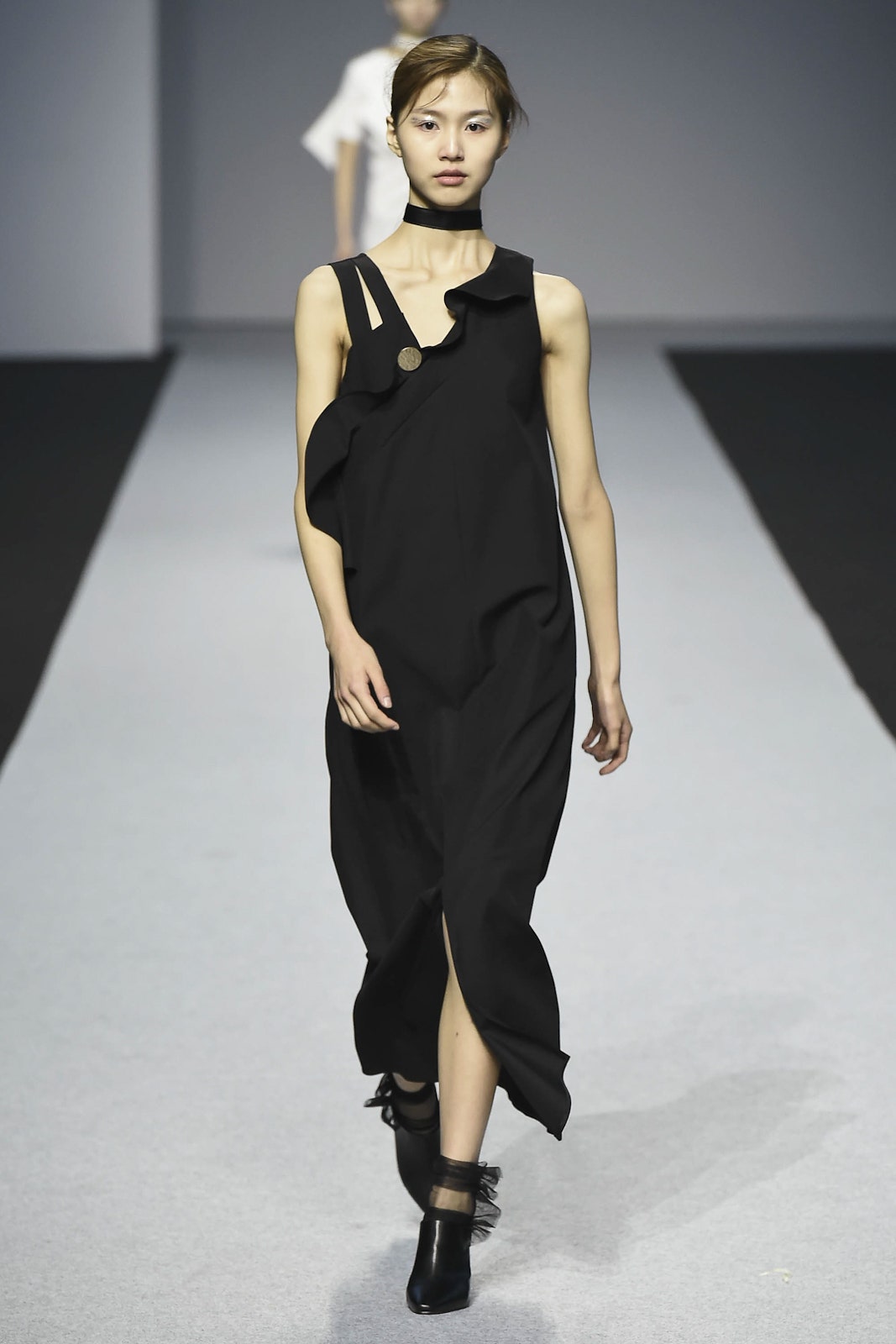 Nohke Seoul S/S 17 Look 5