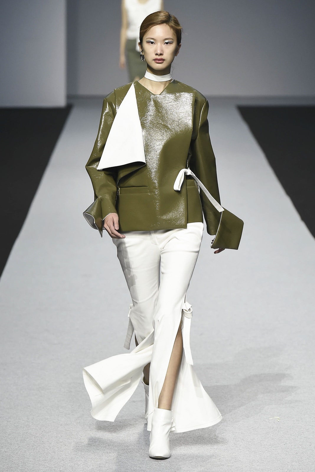 Nohke Seoul S/S 17 Look 8