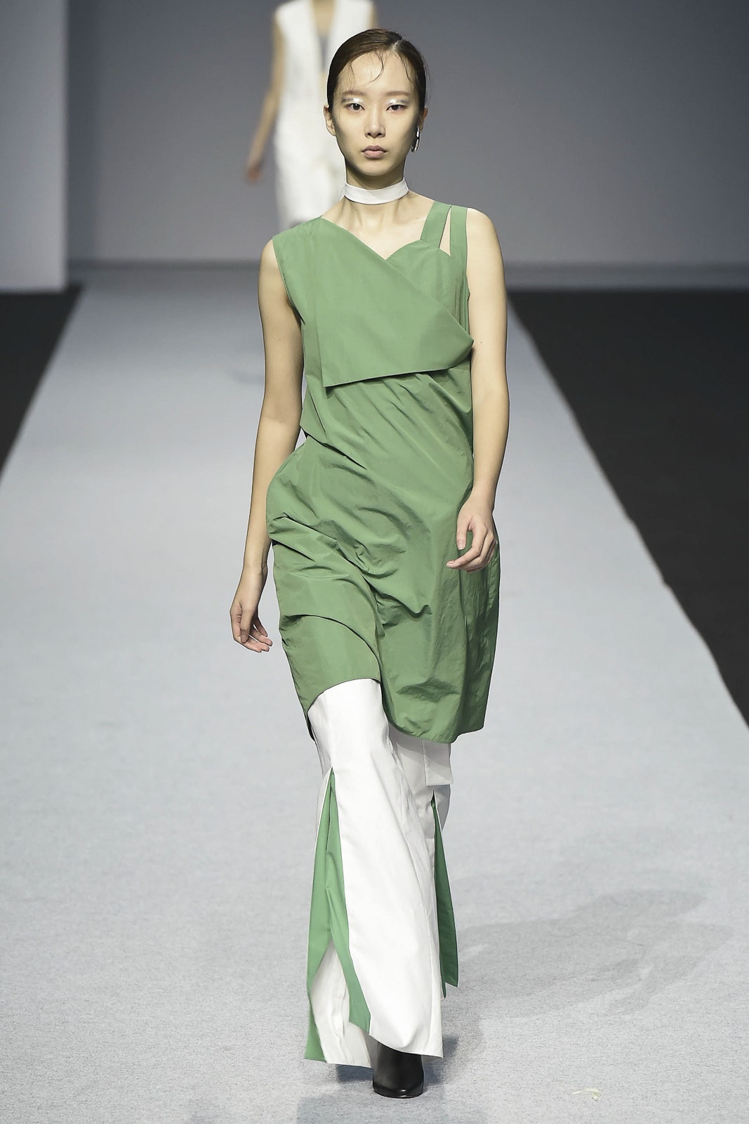 Nohke Seoul S/S 17 Look 14