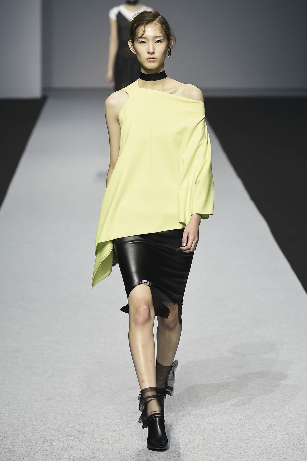 Nohke Seoul S/S 17 Look 28