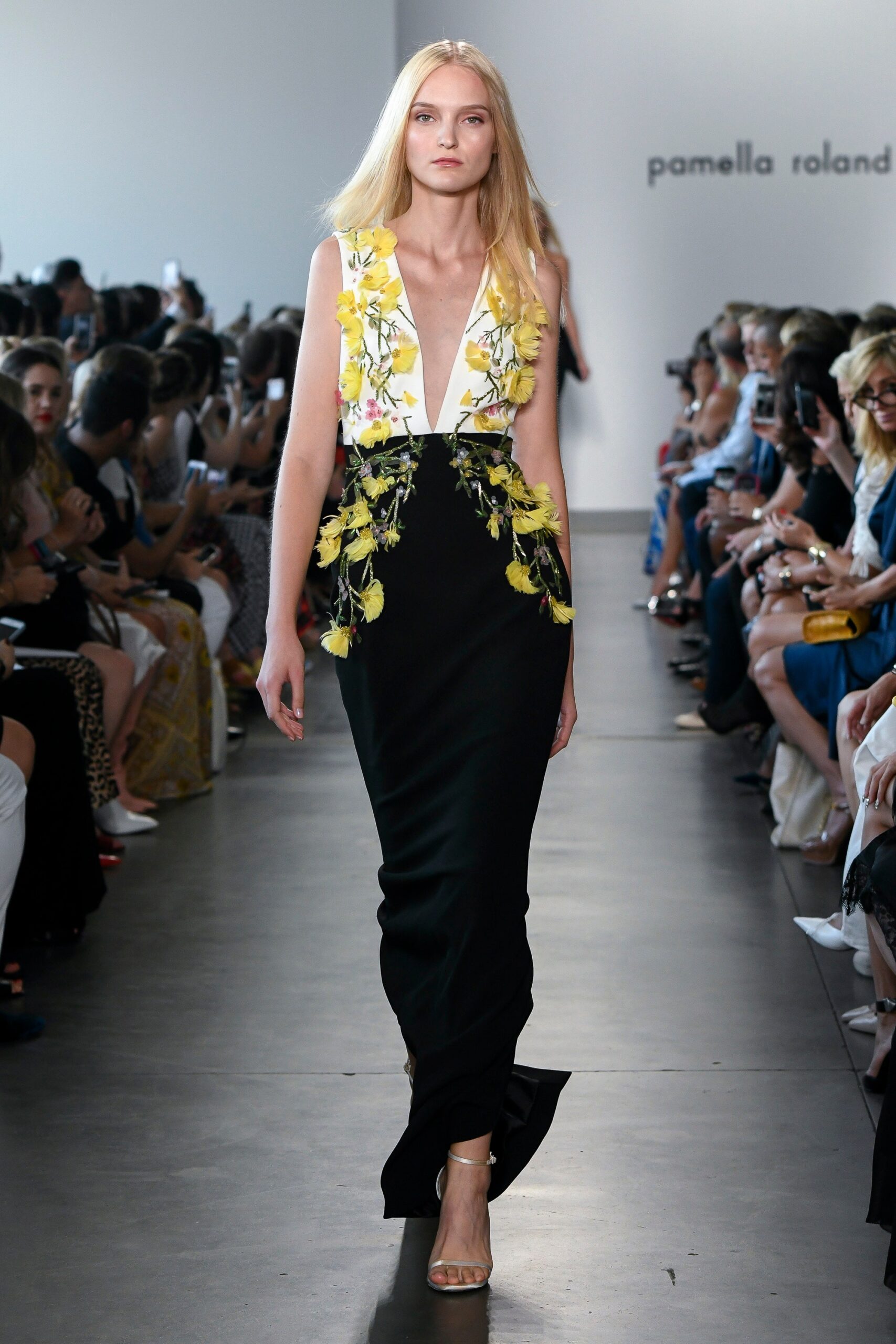 Pamella Roland S/S 19 Look 7