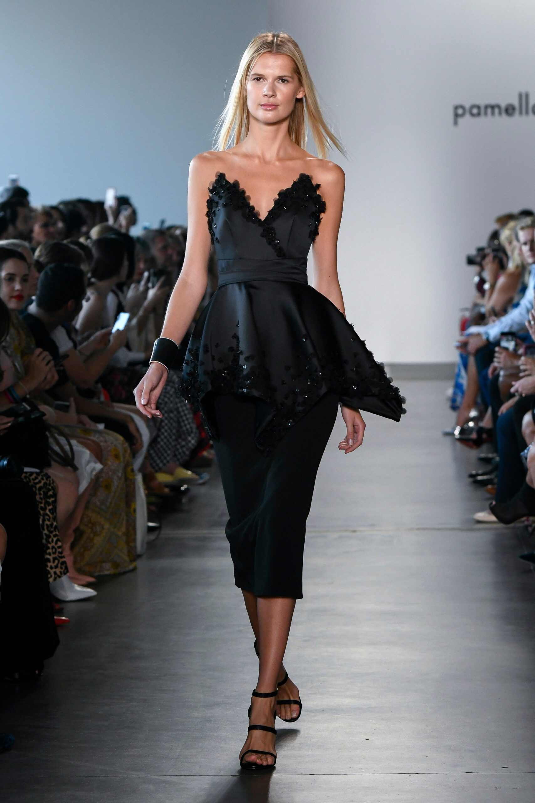 Pamella Roland S/S 19 Look 8