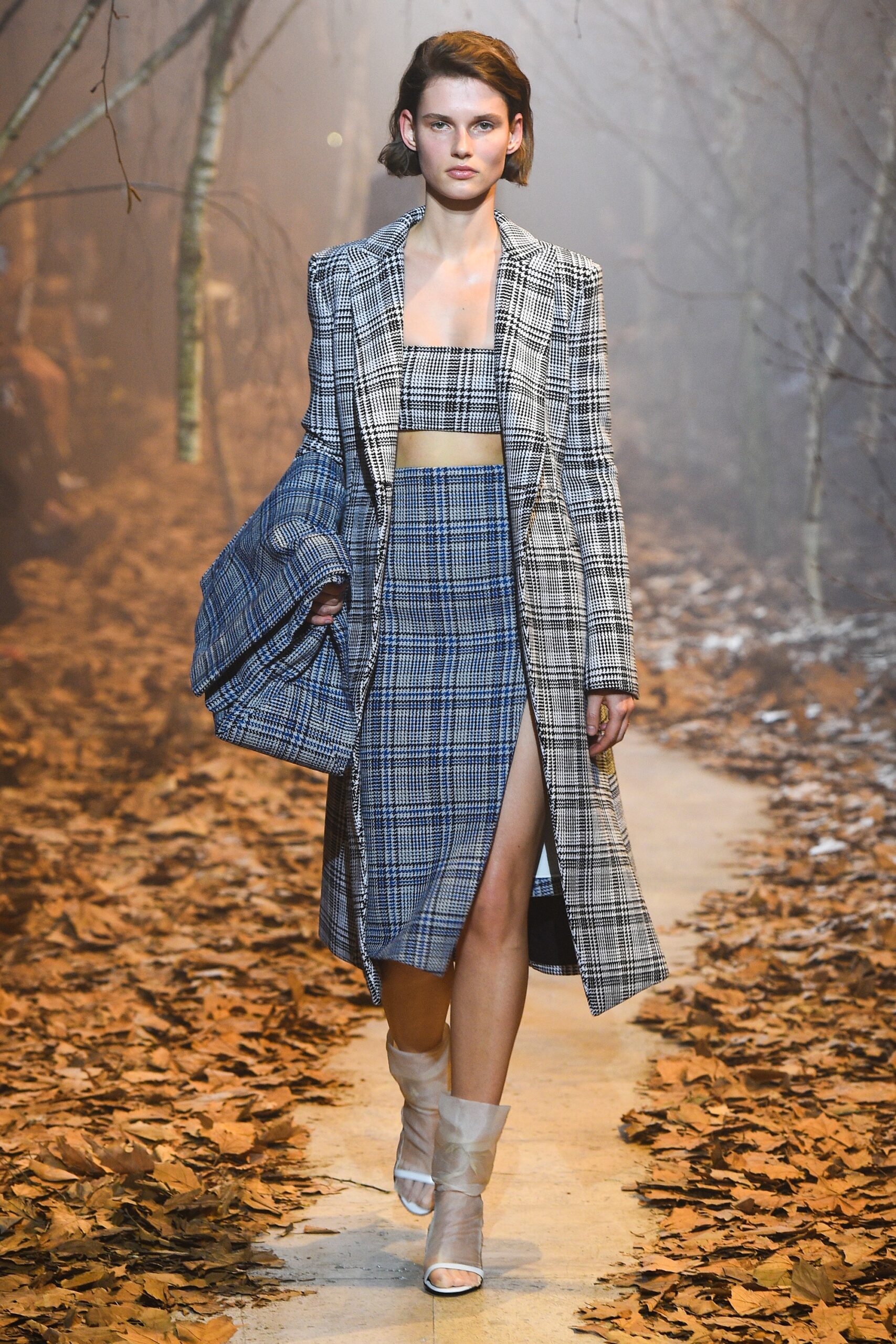 Off-White F/W 17 Look 2