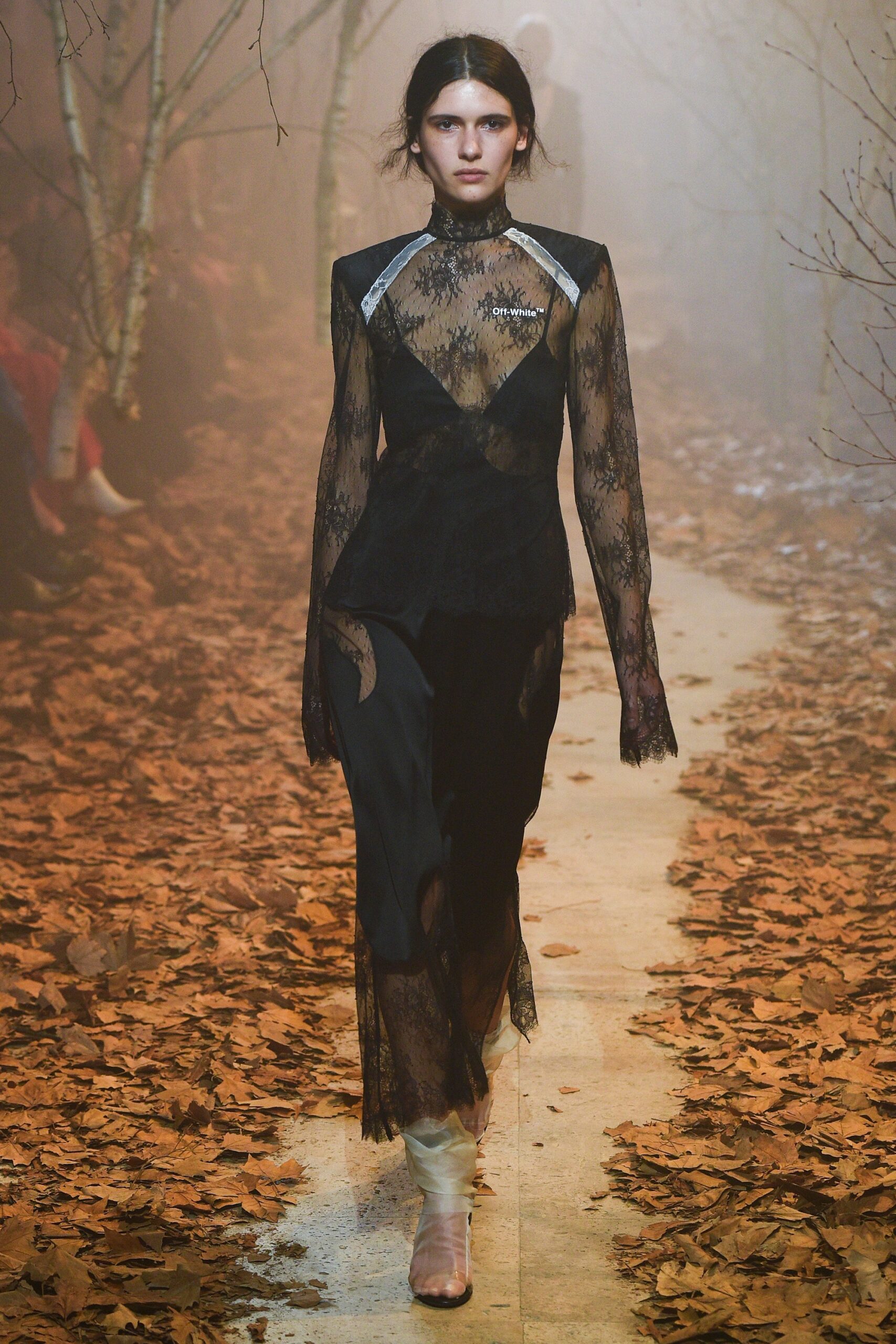 Off-White F/W 17 Look 18