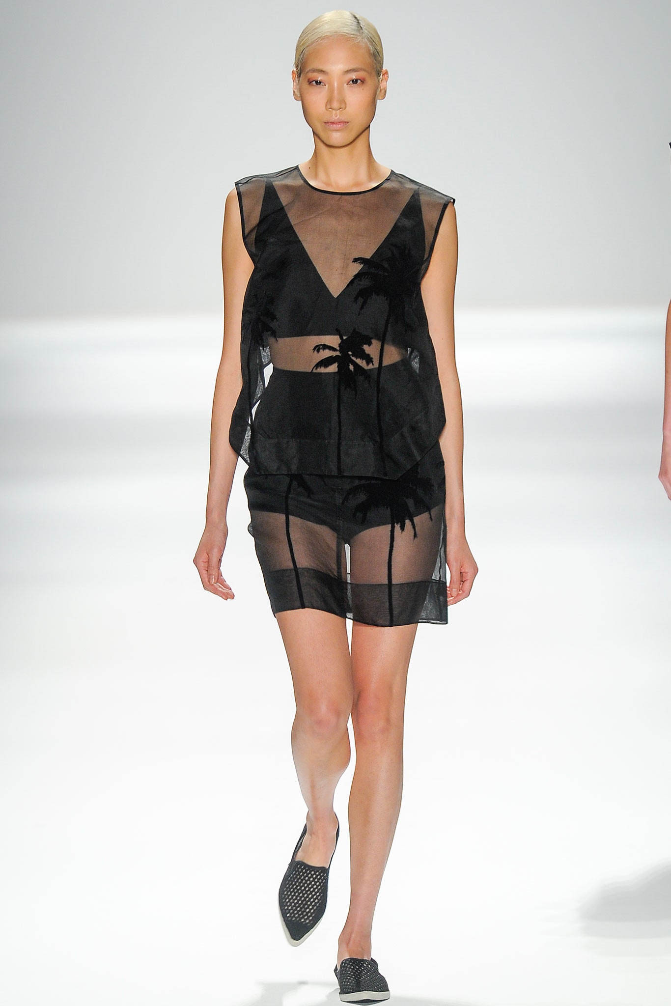 Osklen S/S 14 Look 26