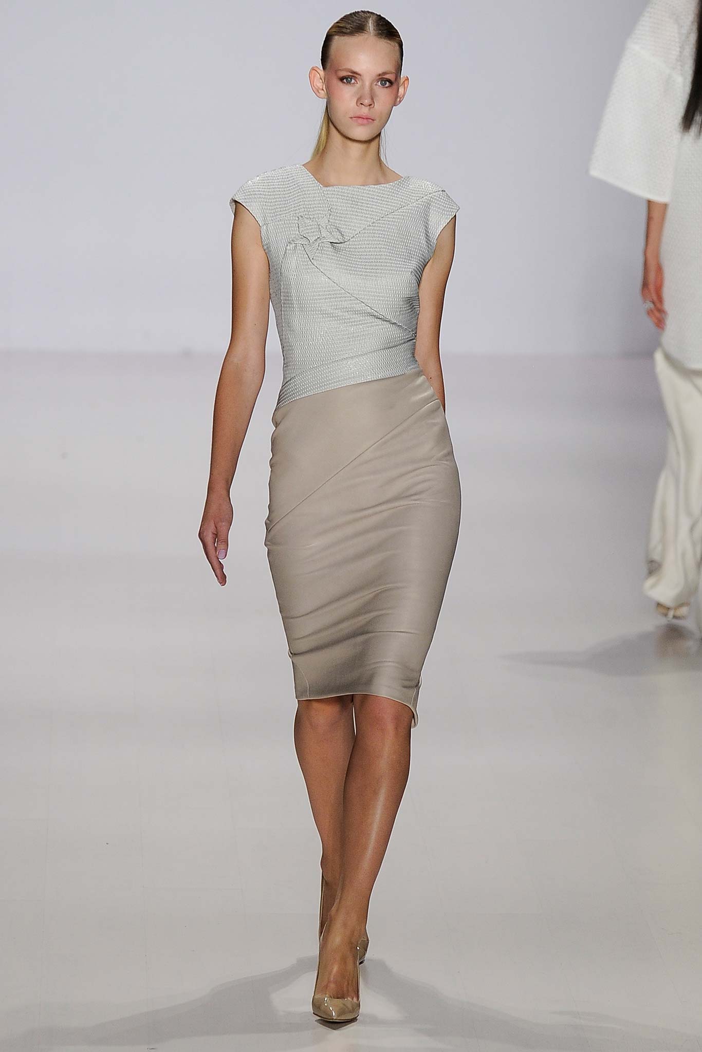 Pamella Roland S/S 15 Look 4