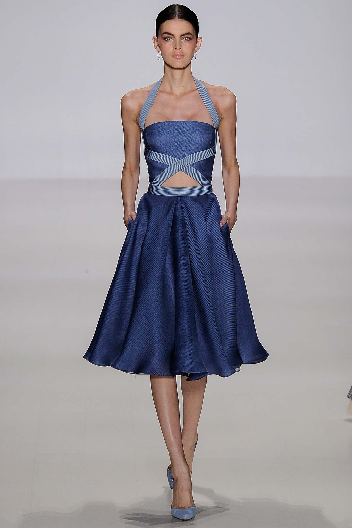 Pamella Roland S/S 15 Look 17
