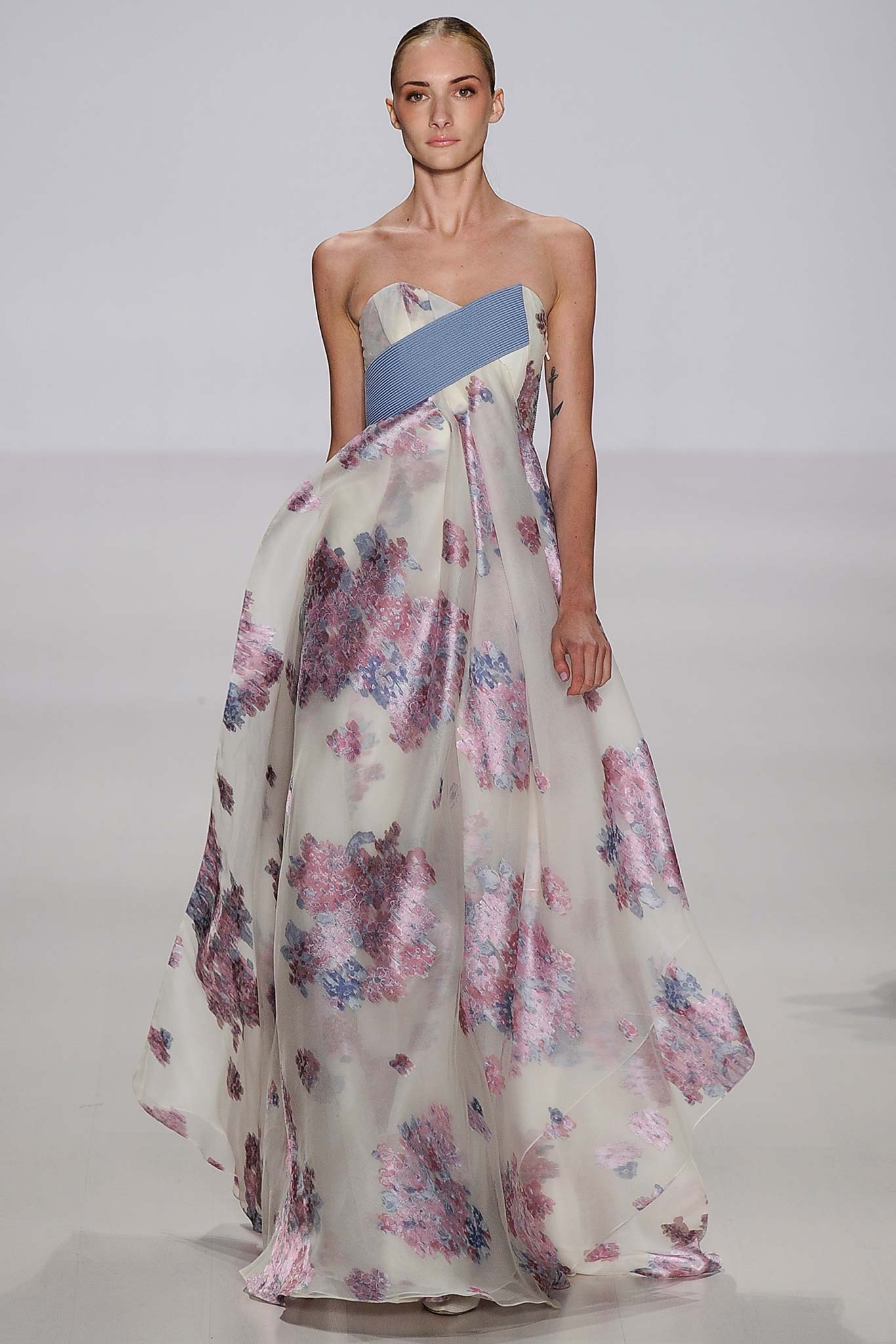 Pamella Roland S/S 15 Look 22