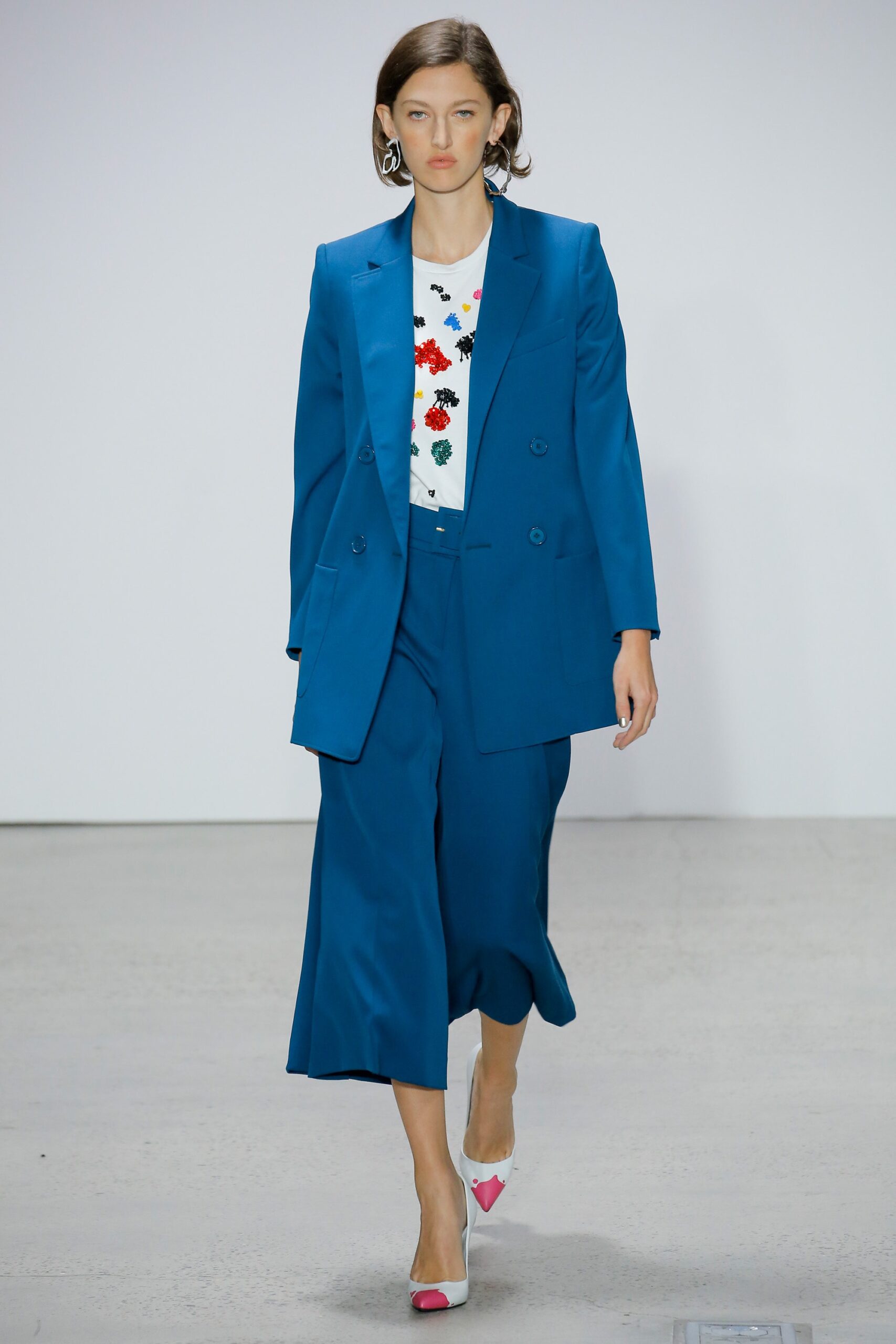 Oscar de la Renta S/S 18 Look 11