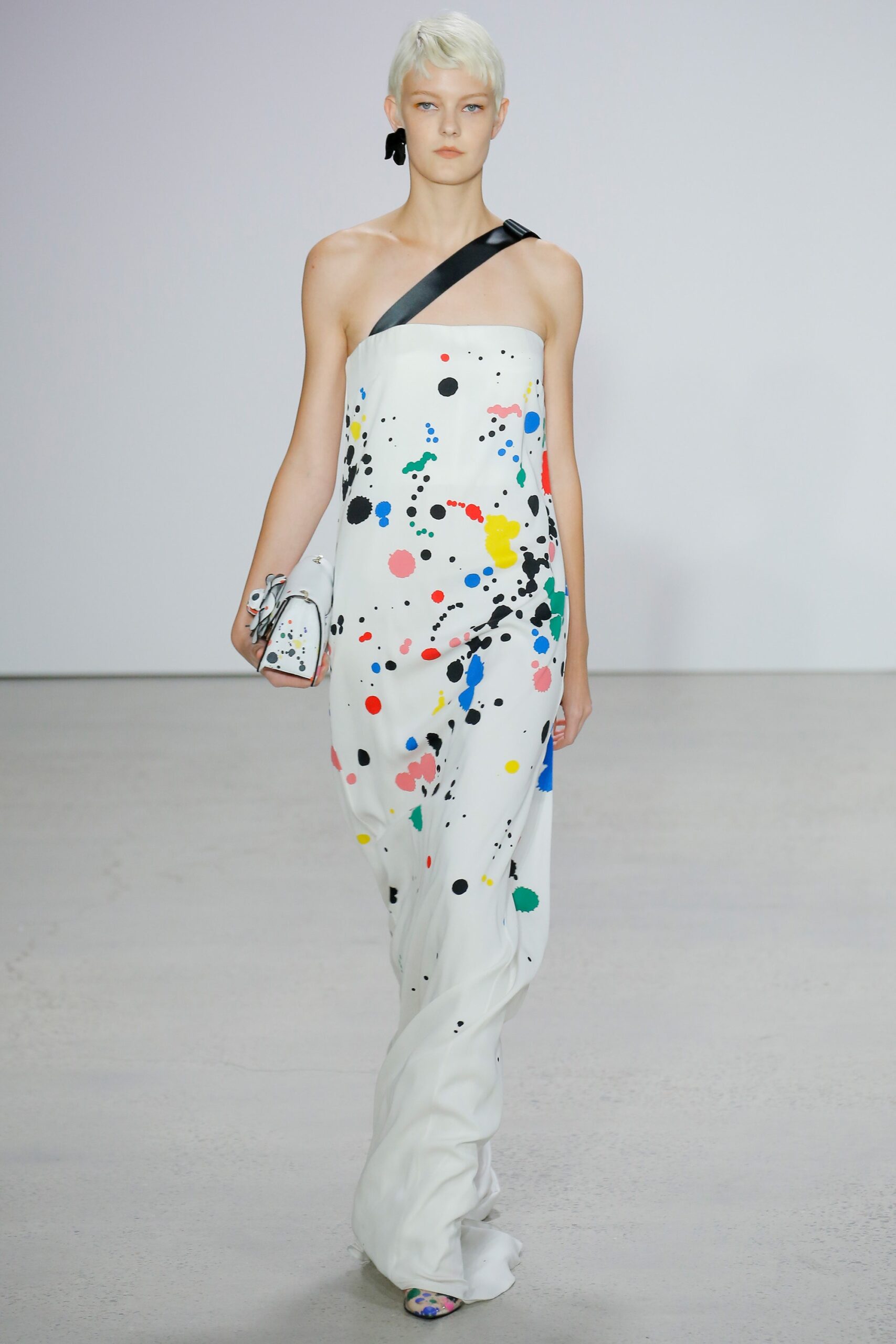 Oscar de la Renta S/S 18 Look 13