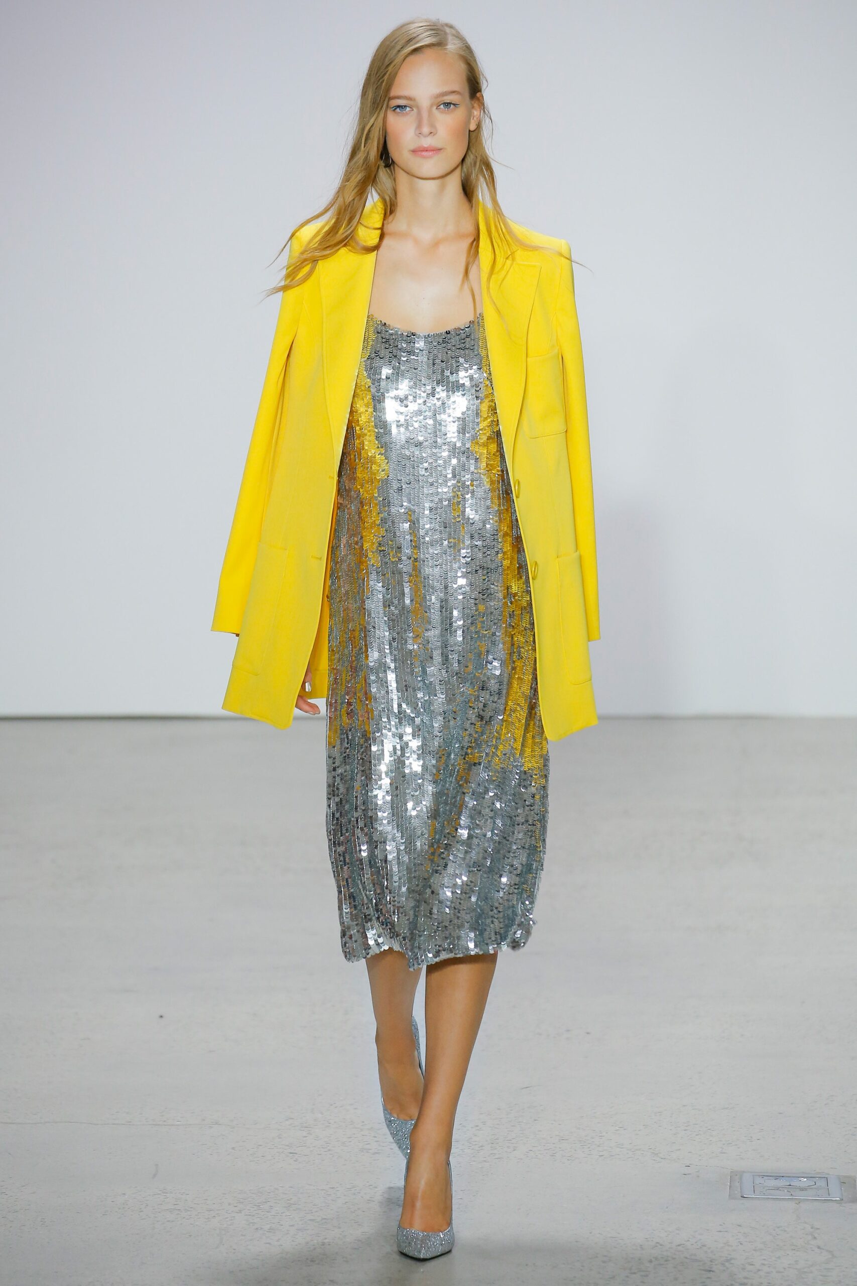Oscar de la Renta S/S 18 Look 21