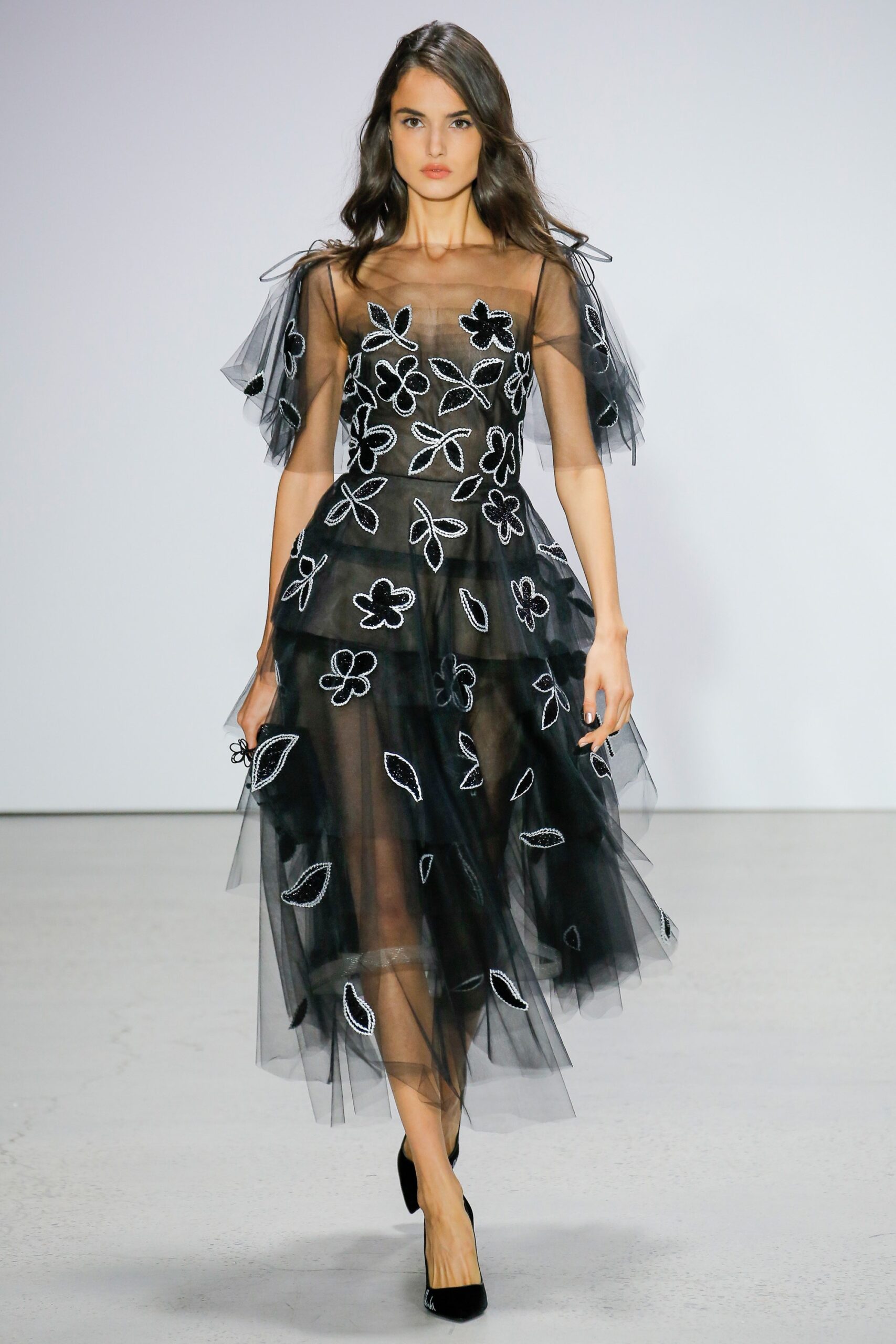 Oscar de la Renta S/S 18 Look 25
