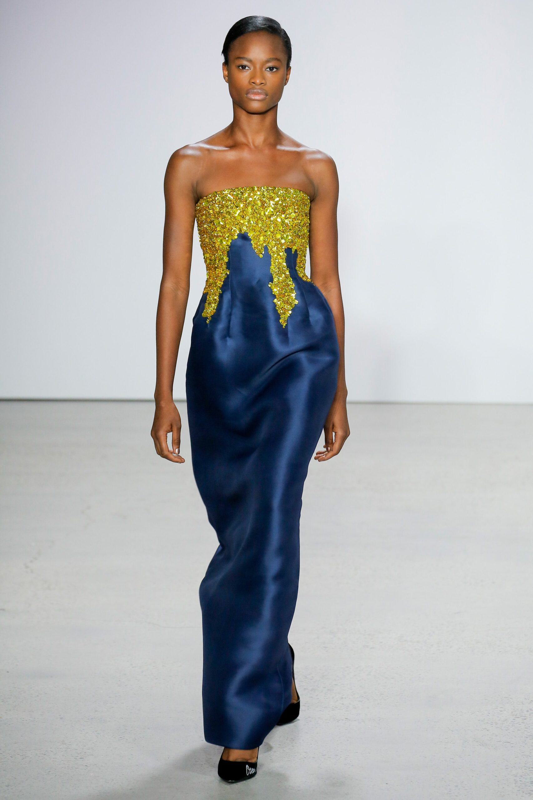 Oscar de la Renta S/S 18 Look 30