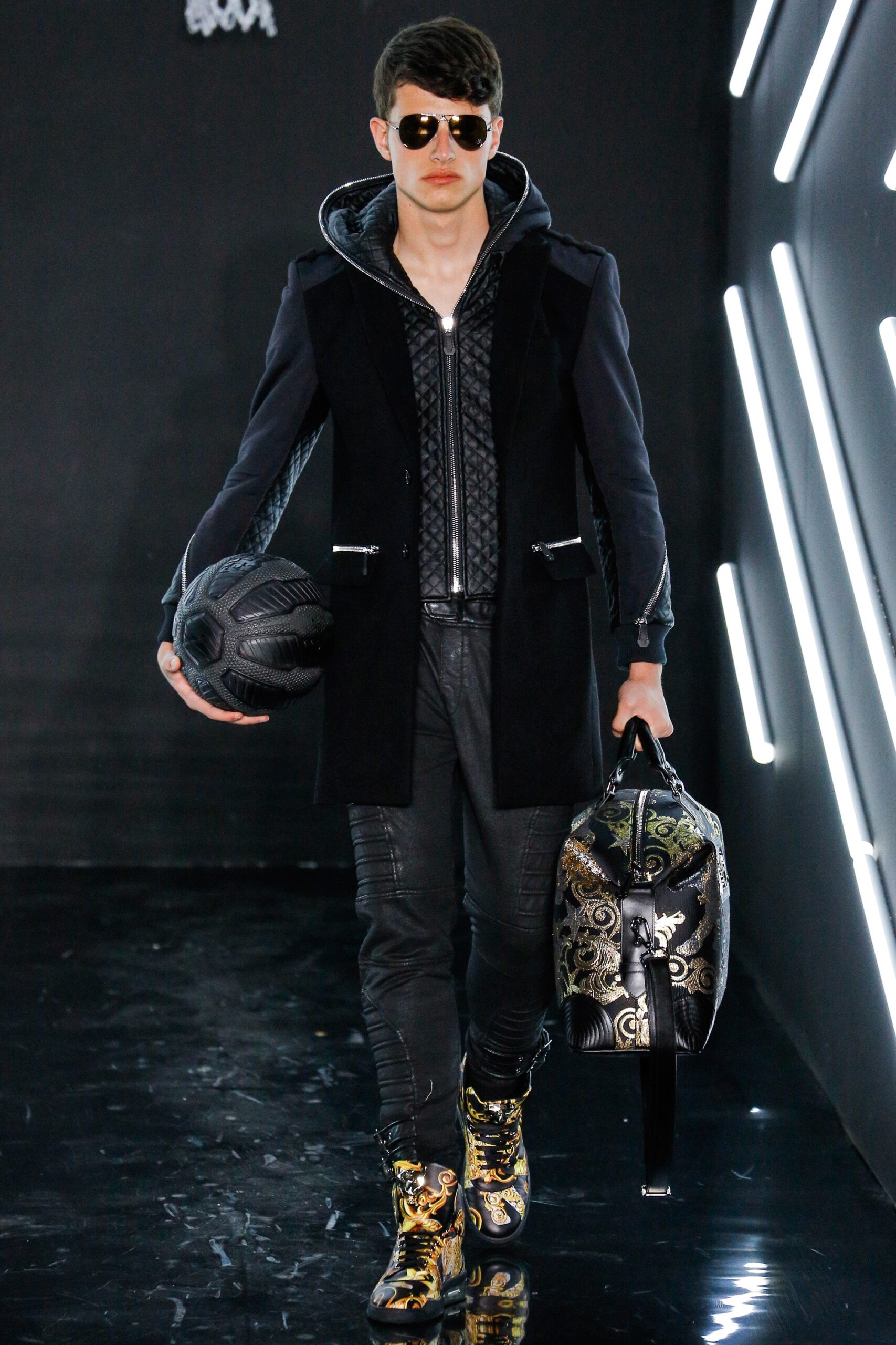 Philipp Plein S/S 17 Menswear Look 30