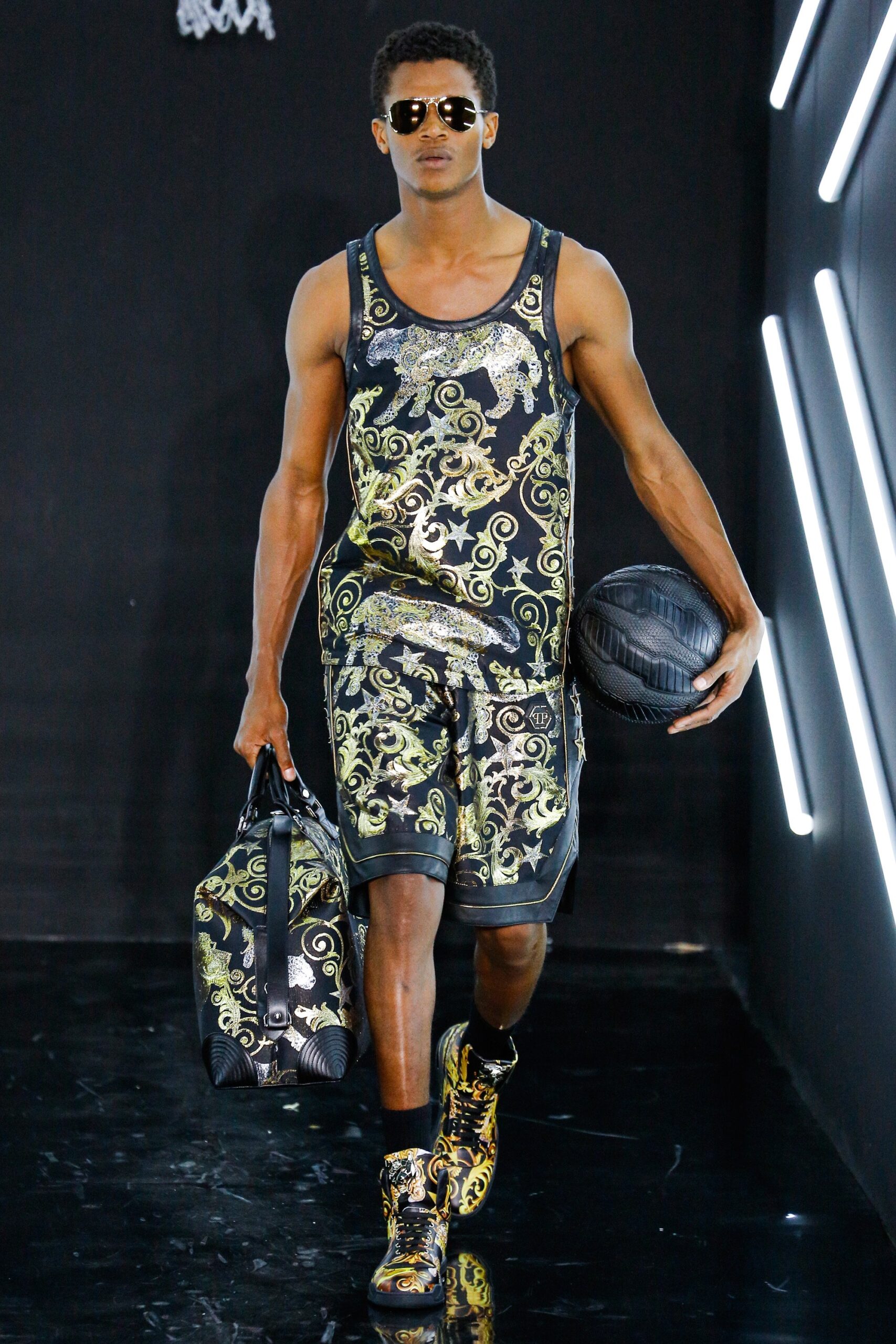 Philipp Plein S/S 17 Menswear Look 37
