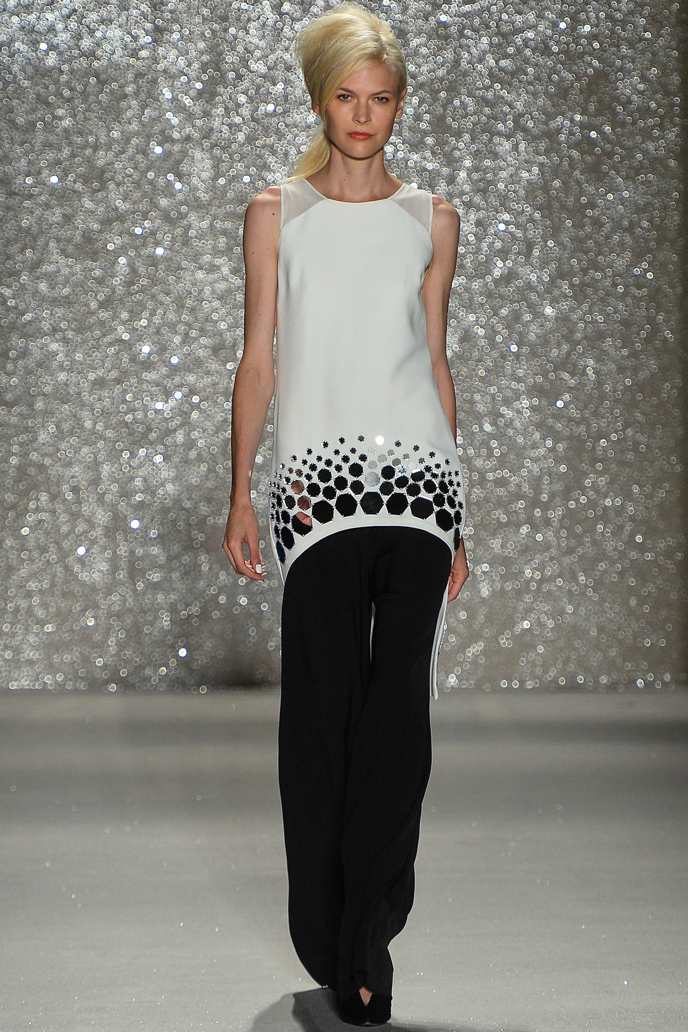 Pamella Roland S/S 14 Look 17