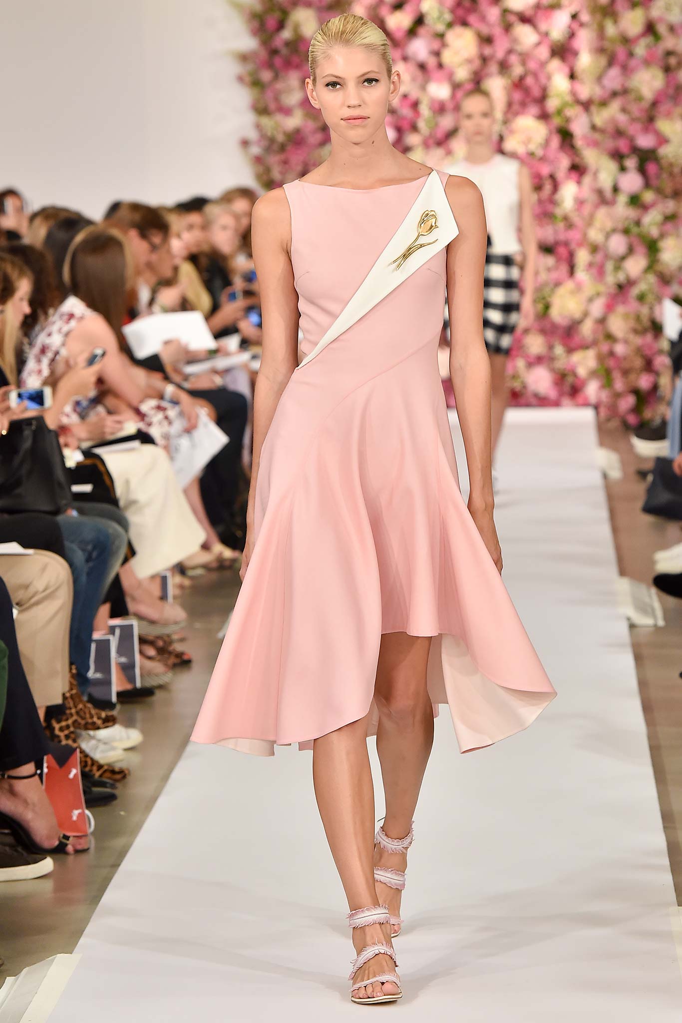 Oscar de la Renta S/S 15 Look 3