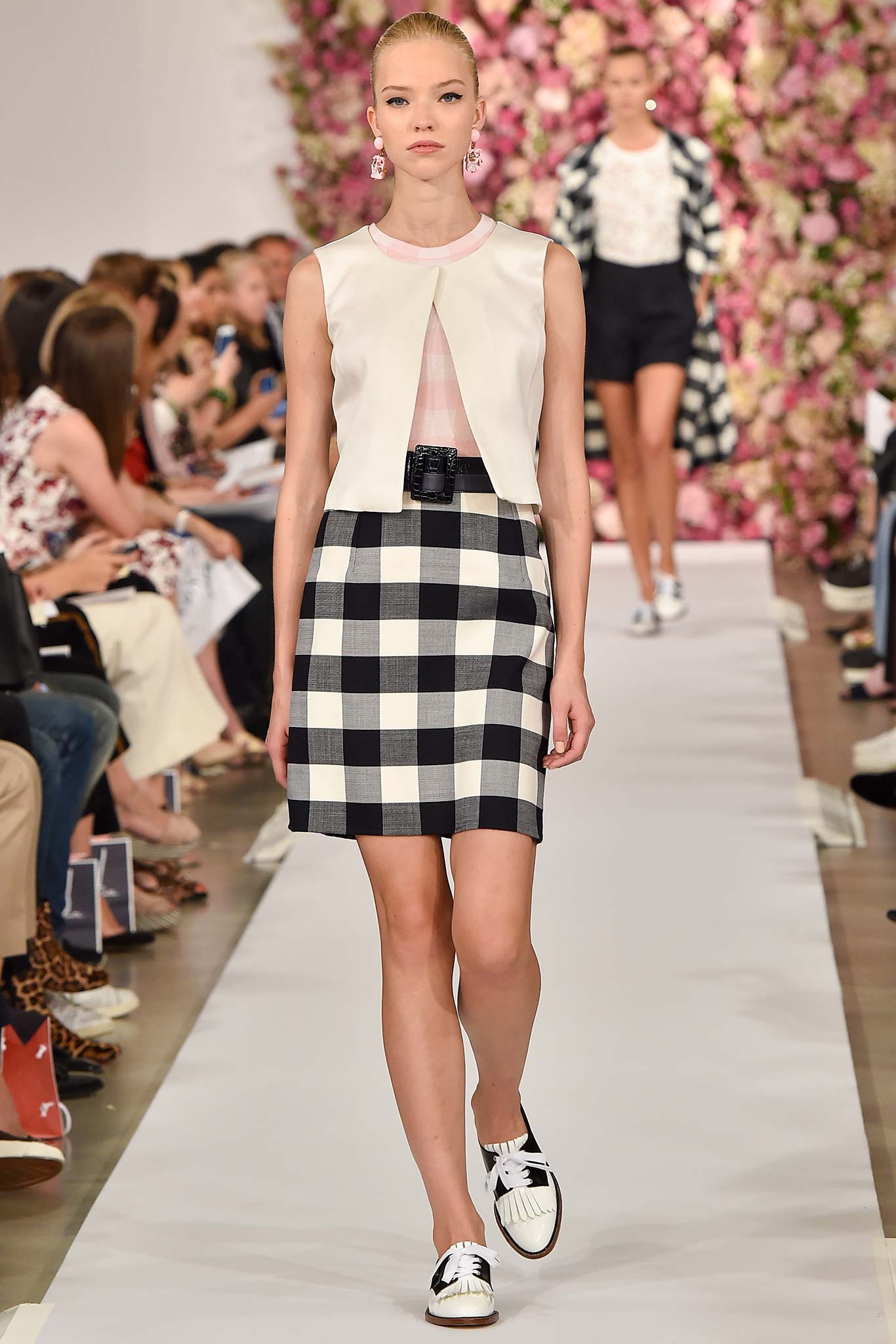 Oscar de la Renta S/S 15 Look 4