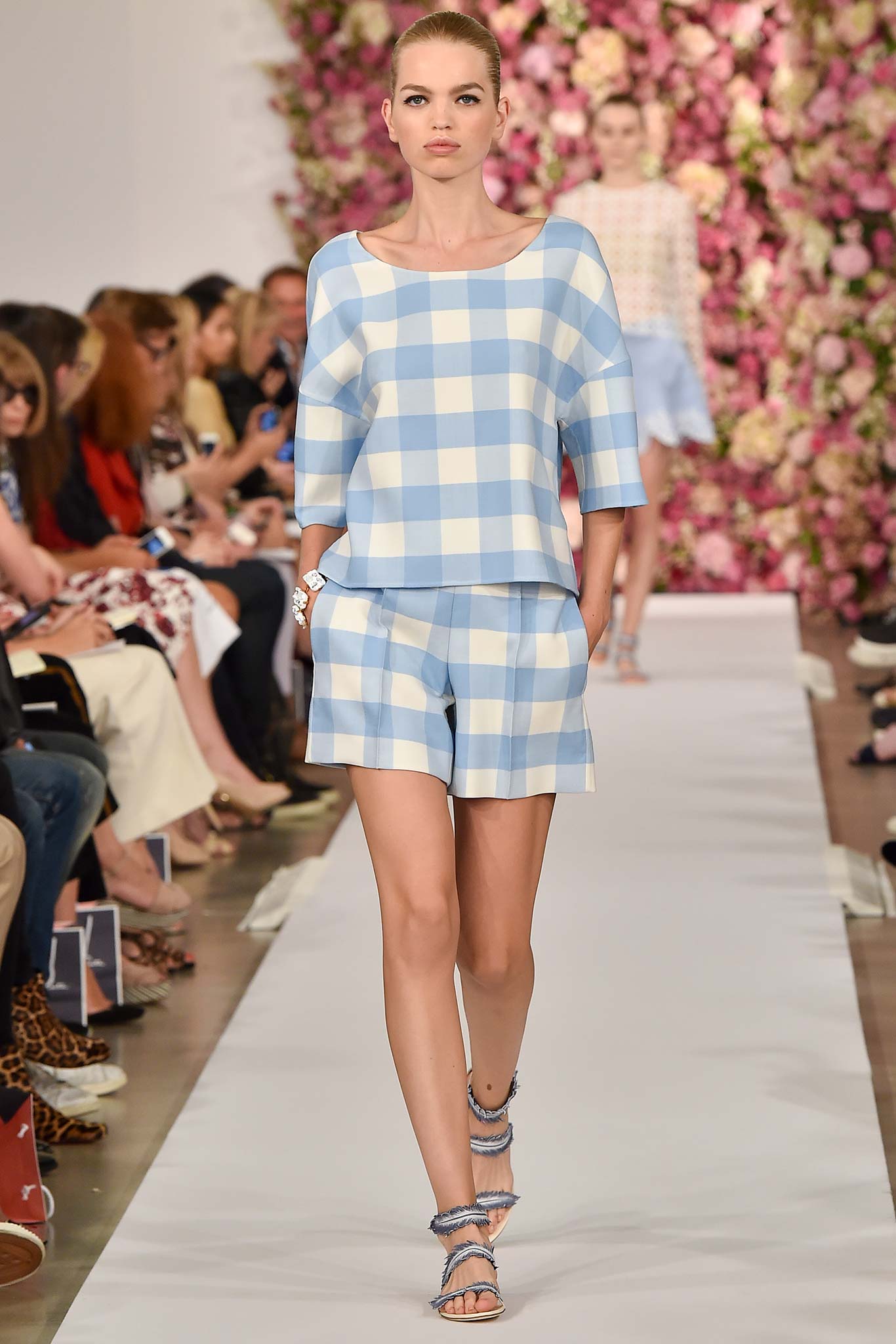 Oscar de la Renta S/S 15 Look 11