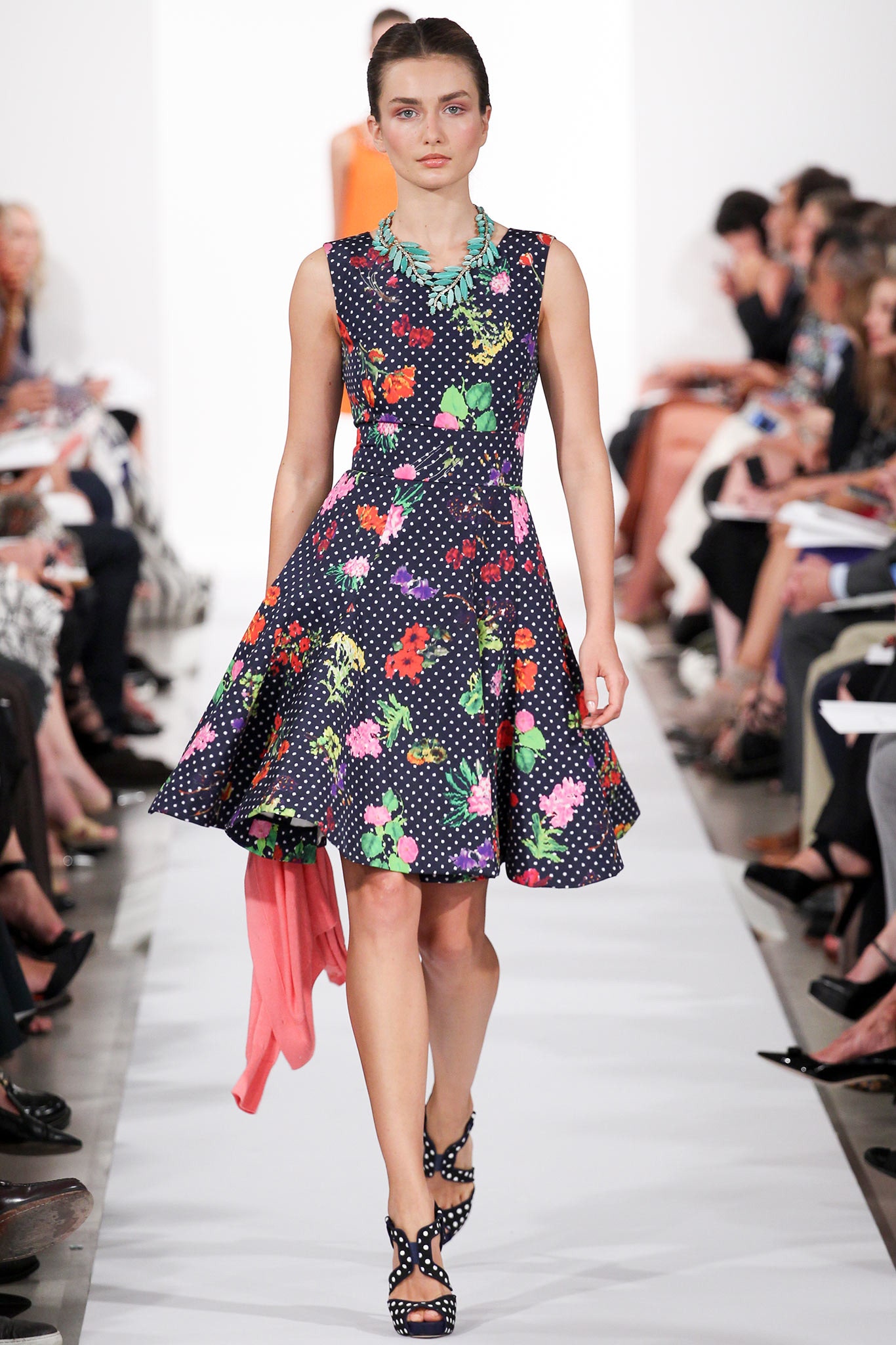 Oscar de la Renta Spring 2014 Ready-to-Wear