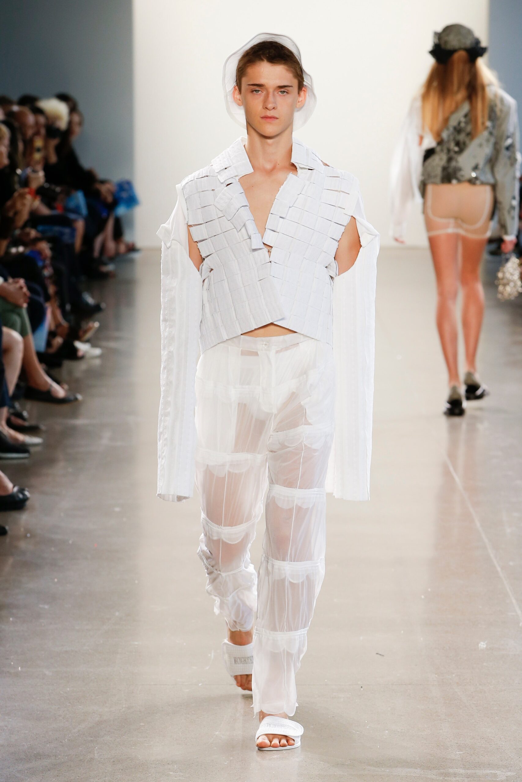 Parsons MFA S/S 19 Look 35
