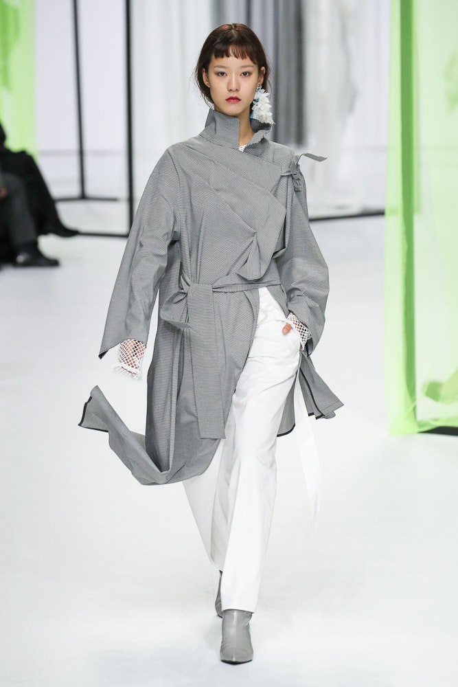 Nohke Seoul S/S 18 Look 14