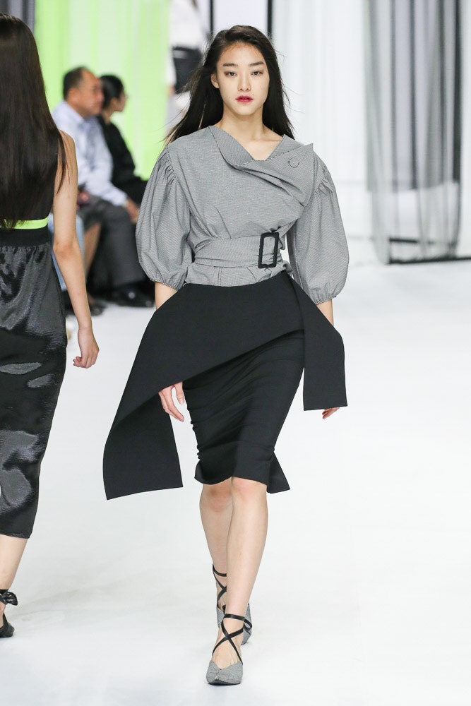 Nohke Seoul S/S 18 Look 28