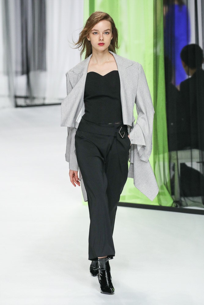 Nohke Seoul S/S 18 Look 34