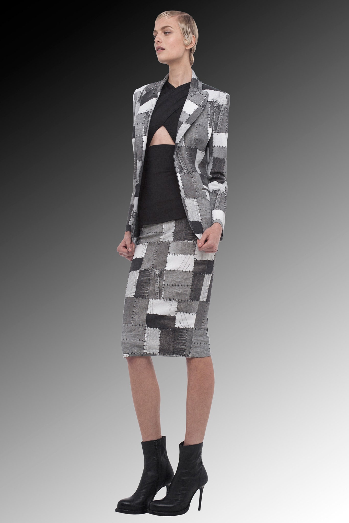 Norma Kamali F/W 15 Look 1