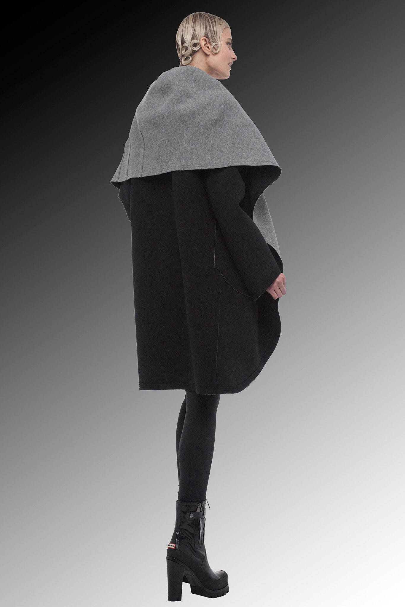Norma Kamali F/W 15 Look 15